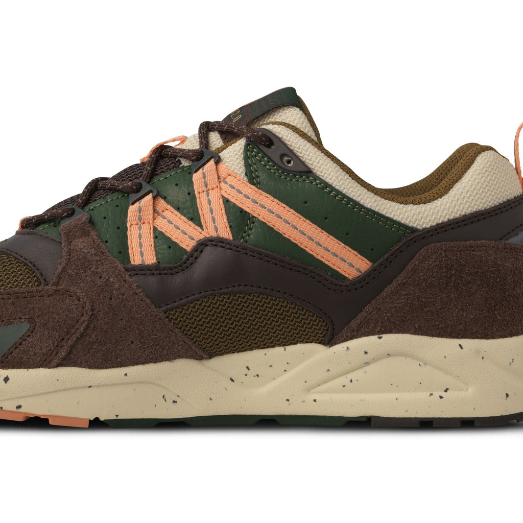Karhu Fusion 2.0 Trainers - Shaved Chocolate/Peach Bloom