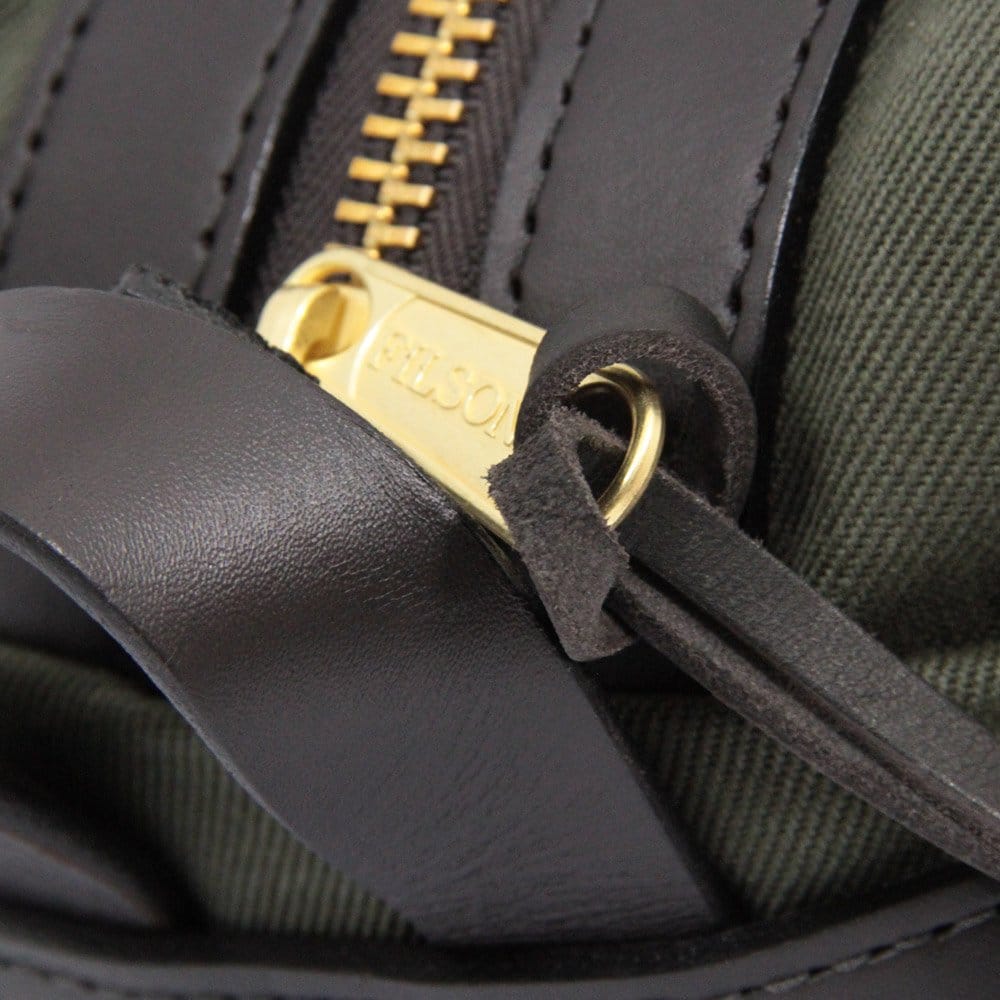 Filson Rugged Twill Travel Kit - Otter Green