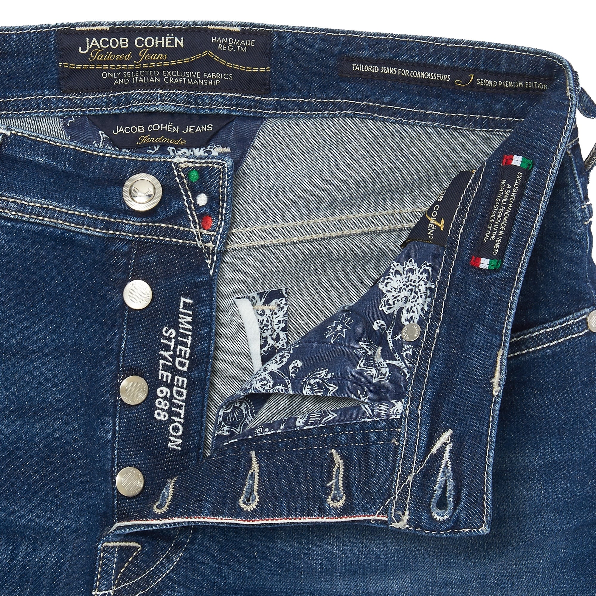 J688 Limited Edition Comfort Jeans