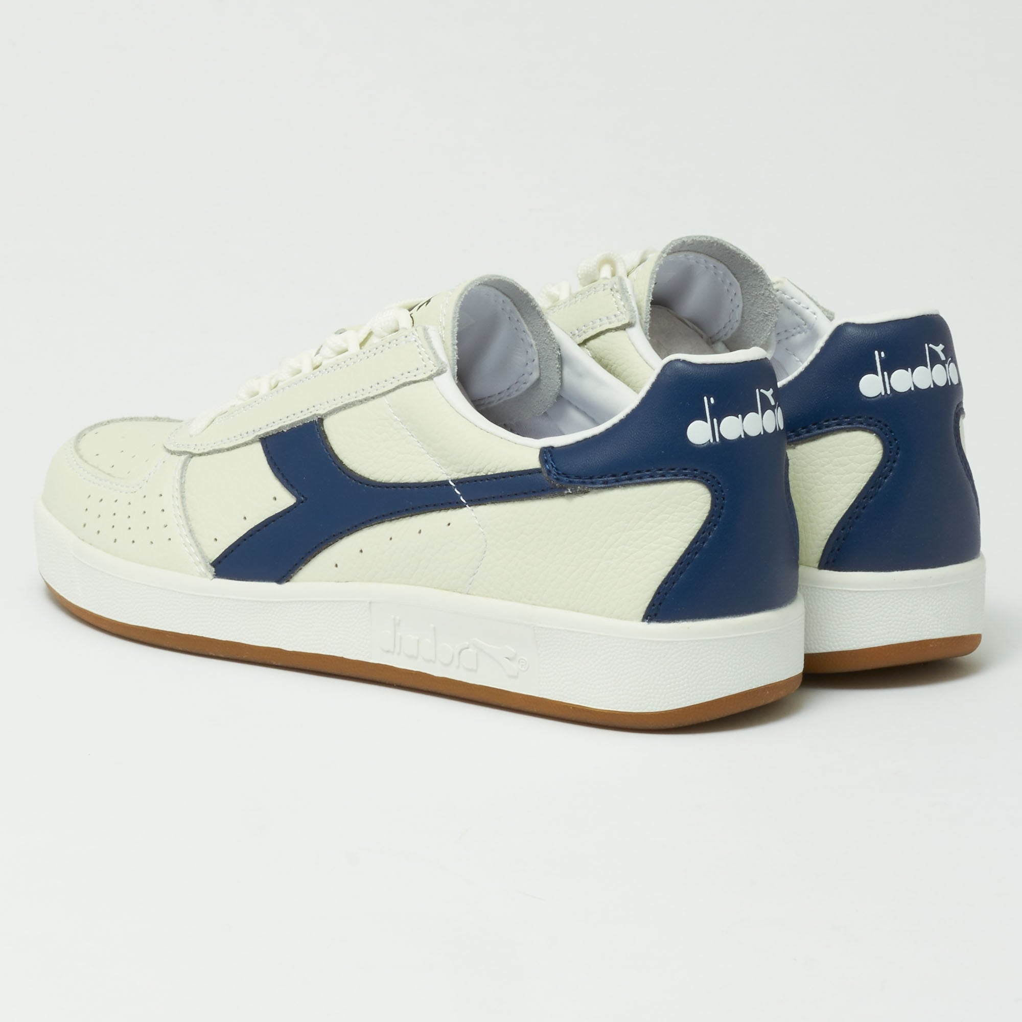 Diadora Borg Elite - White & Saltire Navy