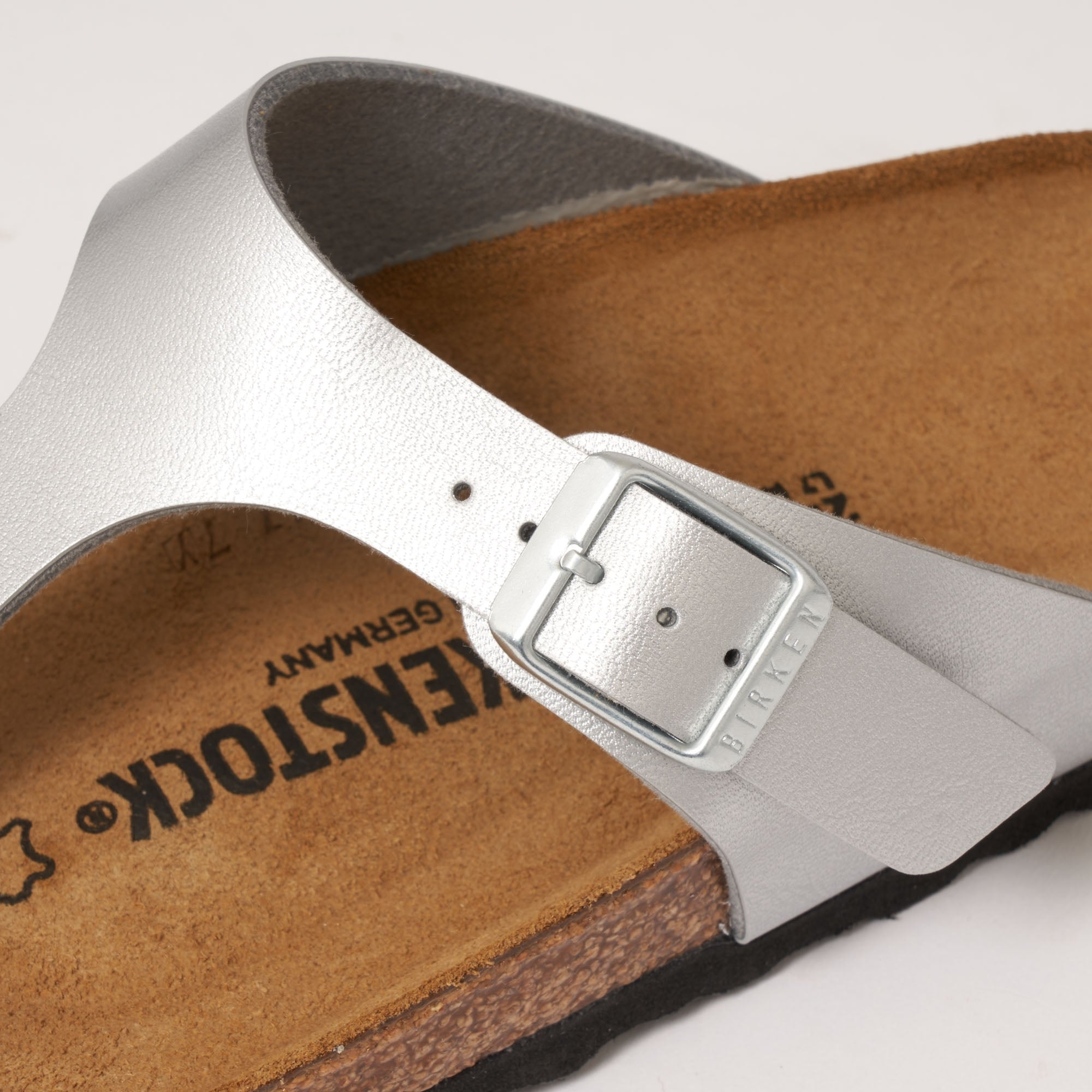 Birkenstock Womens Silver Gizeh Sandals