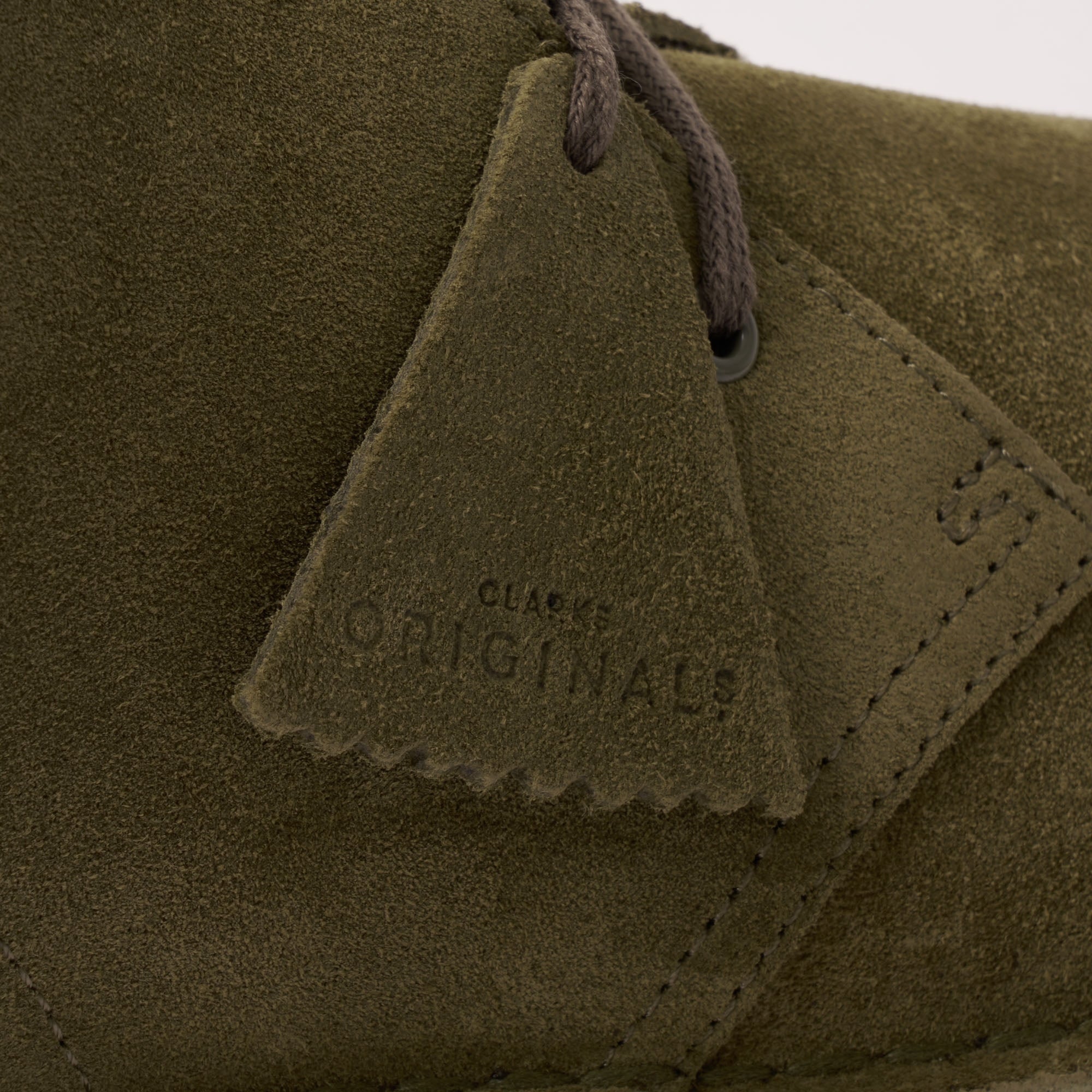Clarks Originals Desert Boot - Olive Suede