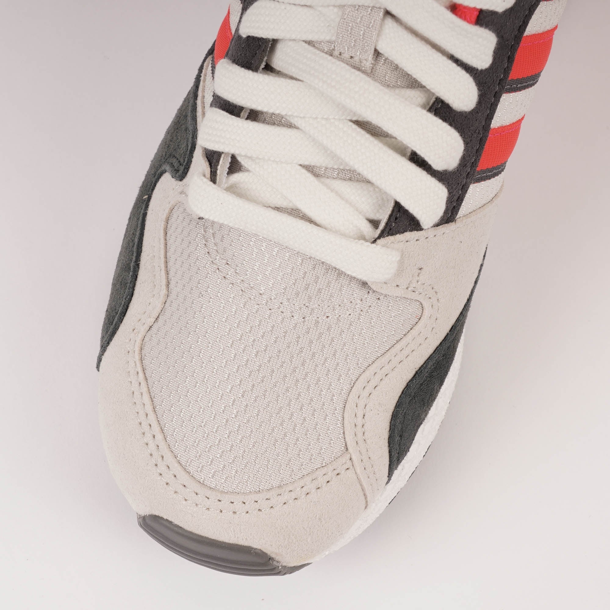 Adidas Originals Ultra Tech - Raw White, Shock Red & Grey Four