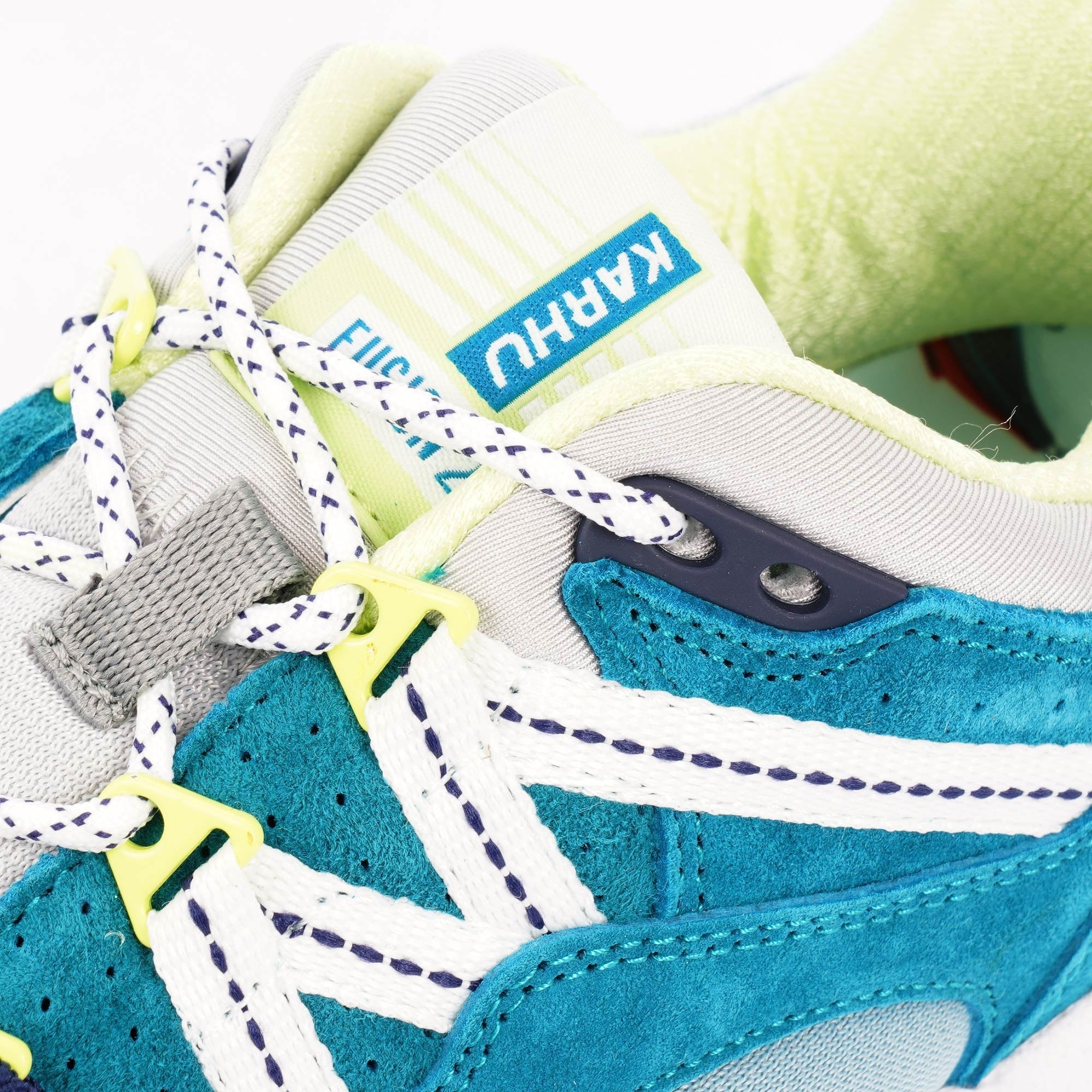 Karhu Fusion 2.0 - Ocean Depths & Foggy Dew