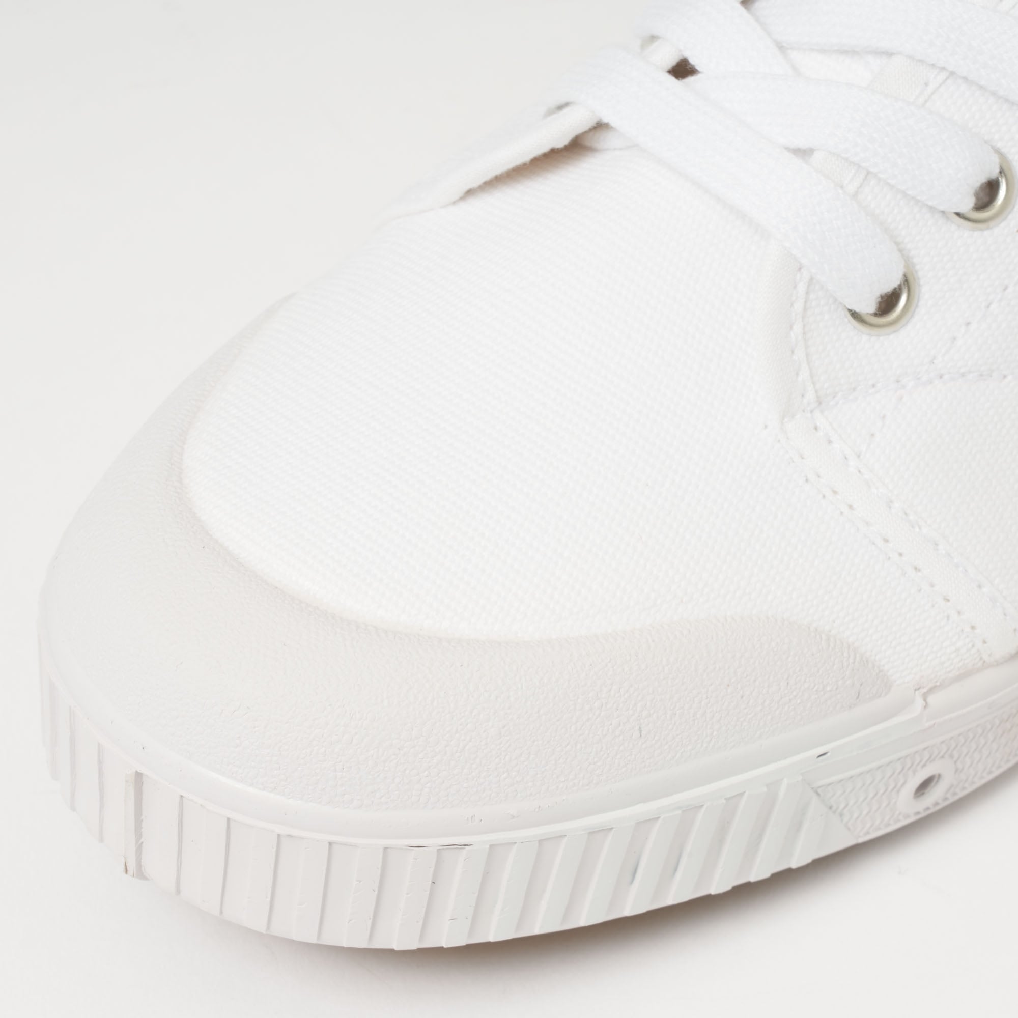 Spring Court Womens Classic G2 Canvas Shoes - White