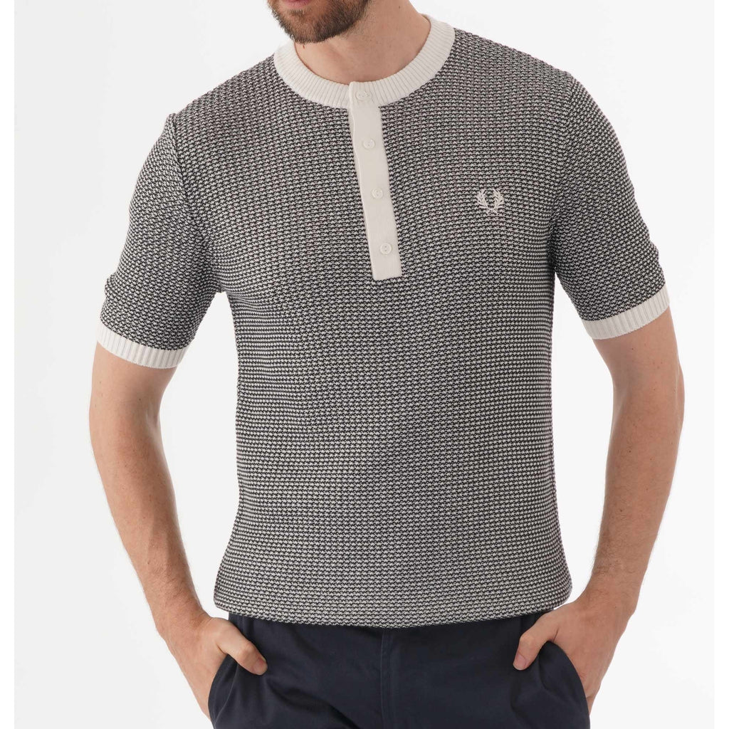 Buttoned Knitted Crew Neck T-Shirt