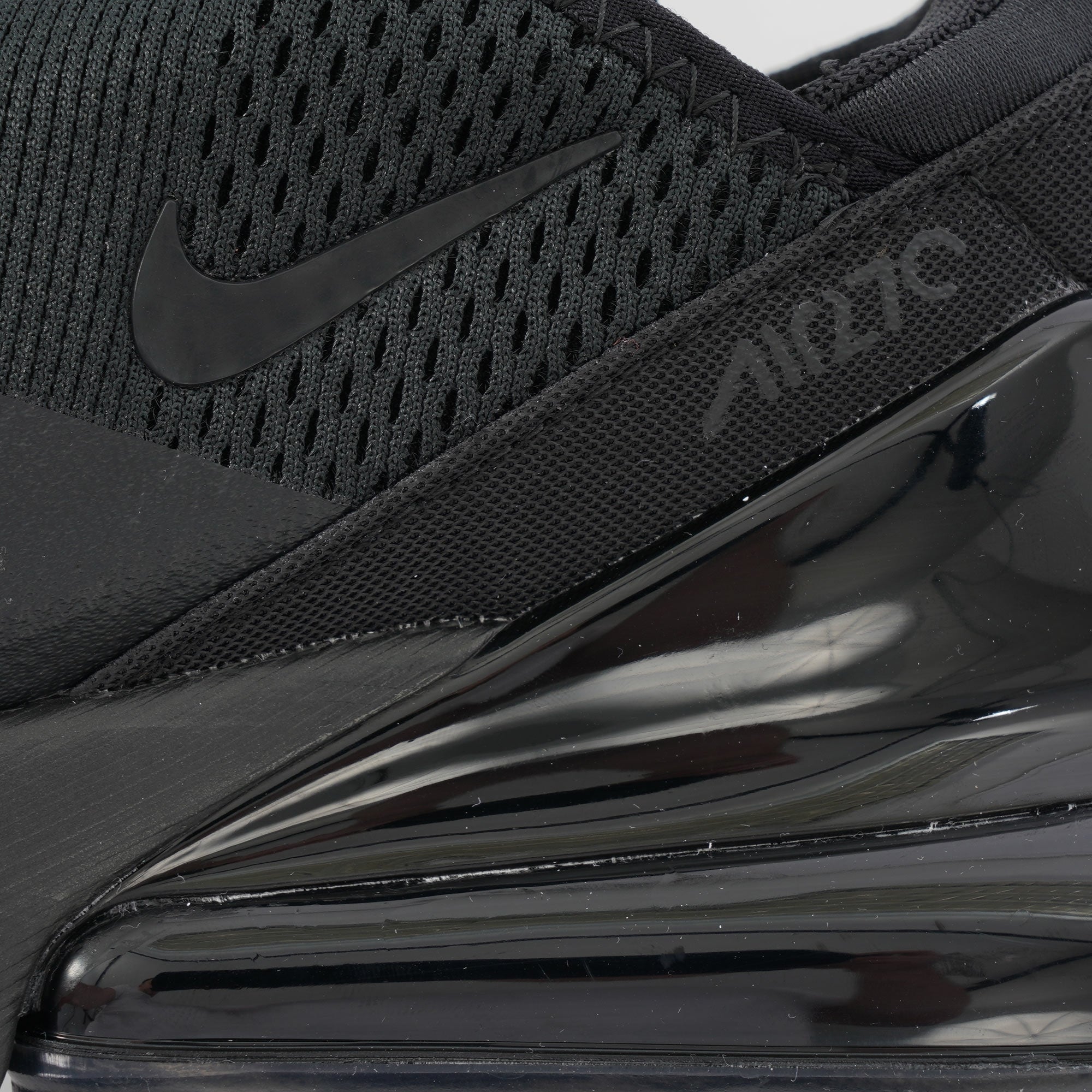 Nike Air Max 270 - Black