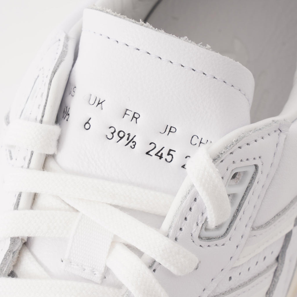 Adidas Originals A.R. Trainer - FTW White & Off White