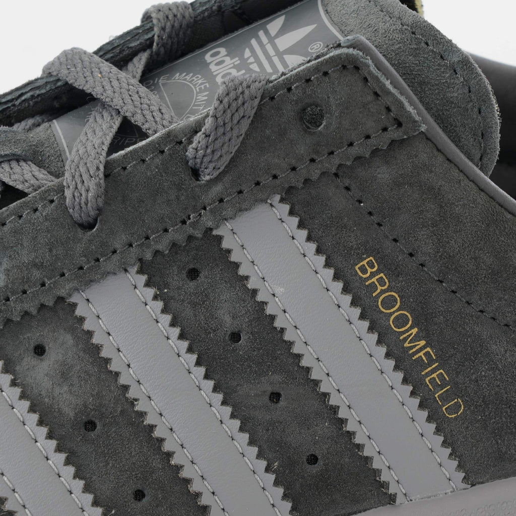 Adidas Originals Broomfield - Grey Six, Grey Three and Metallic Gold