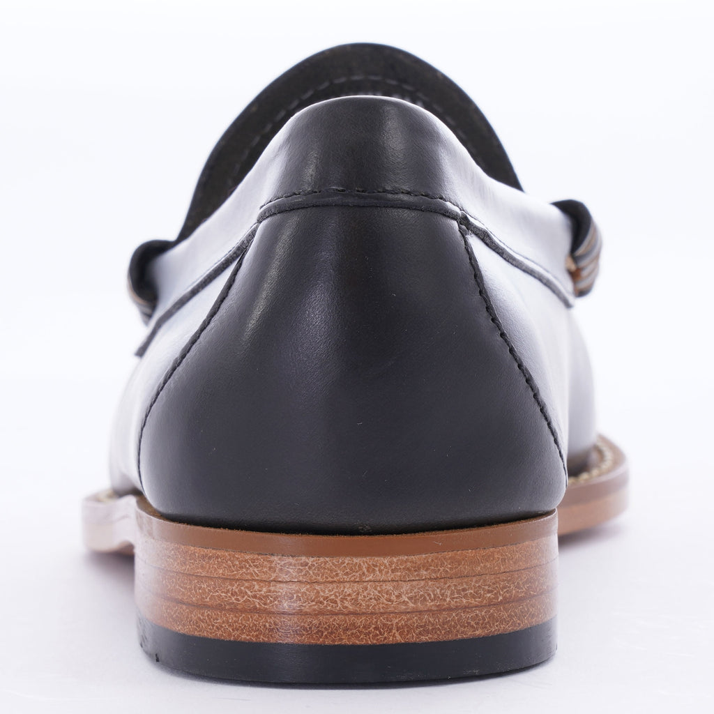 G.H. Bass Weejun Larson Burnished Leather Loafer - Navy