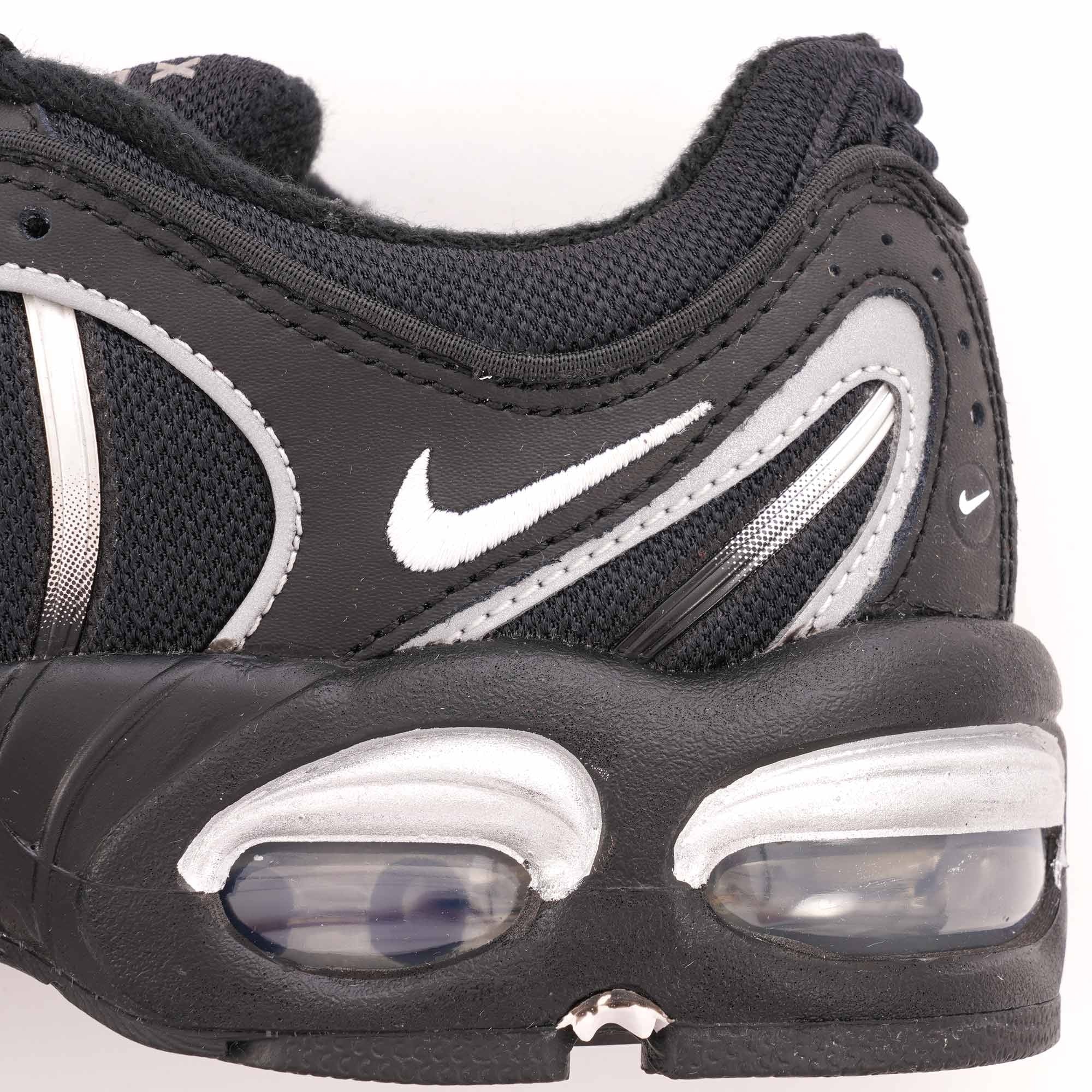 Nike Tailwind IV