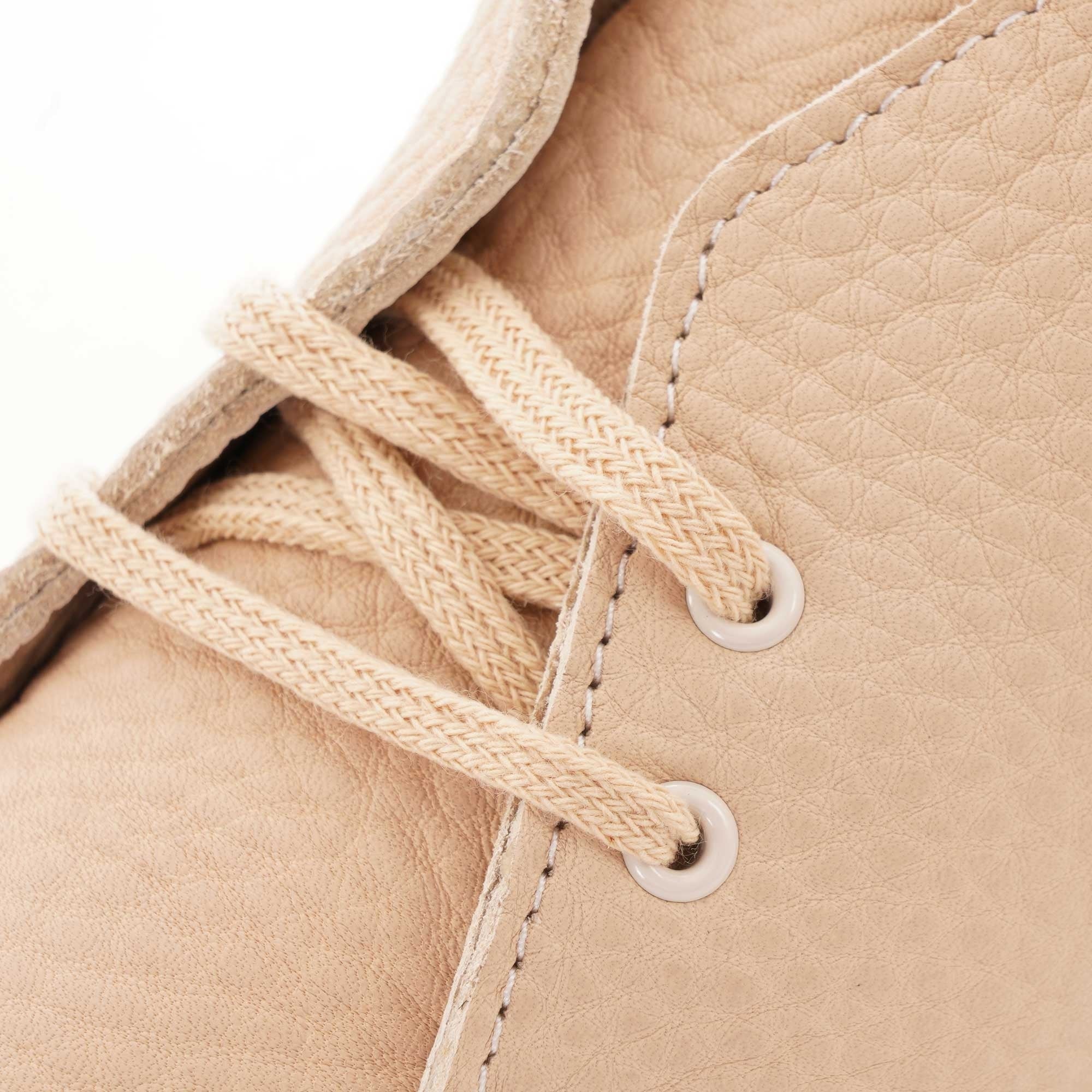 Clarks Originals Desert Boot - Off White Leather