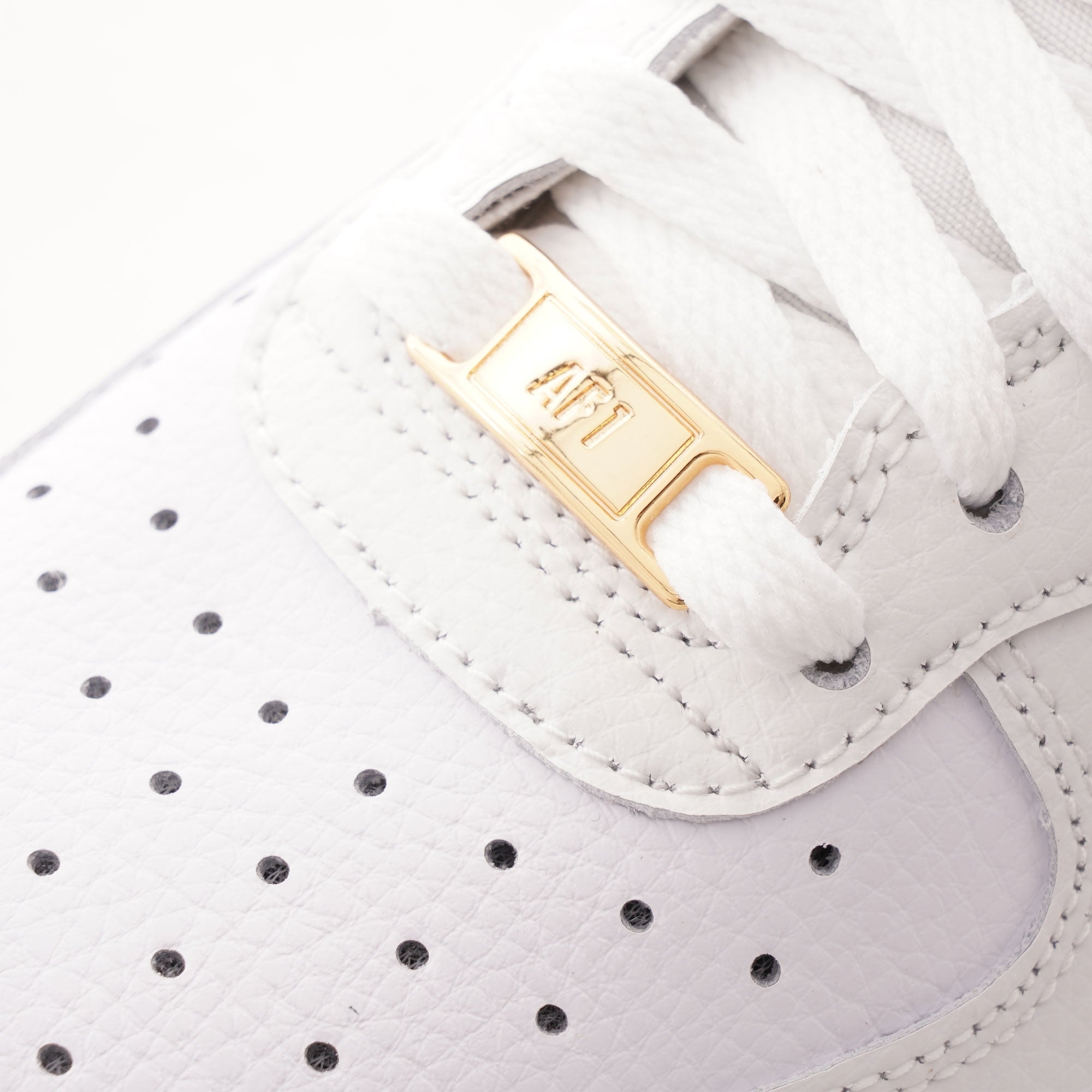 Nike Womens Women's Air Force 1 High - White & Blue