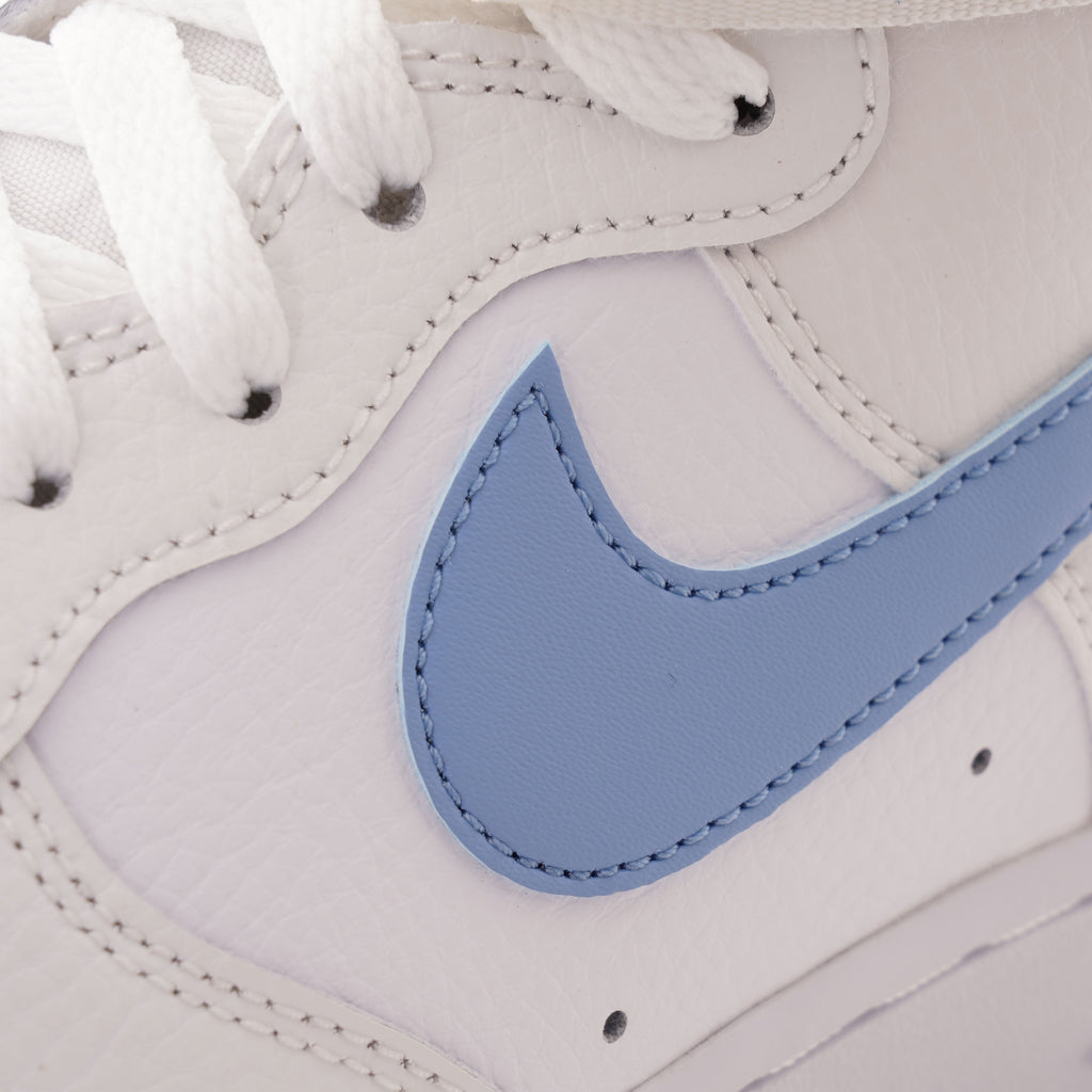 Nike Womens Women's Air Force 1 High - White & Blue