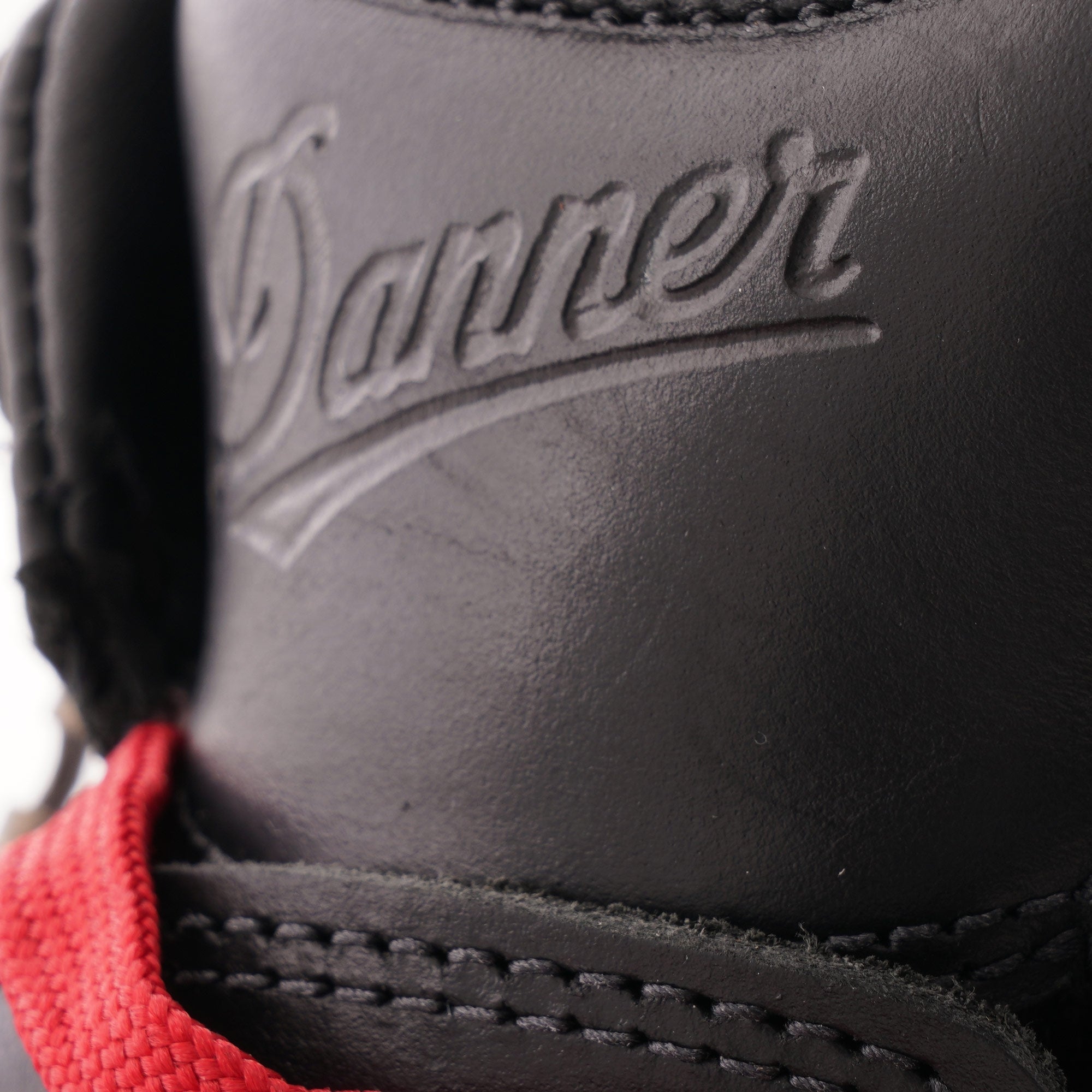 Danner Mountain Pass - Black - Womens