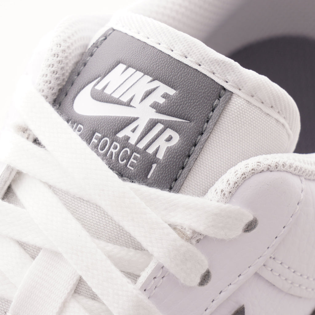 Nike Women's Air Force 1 '07 - White/Grey