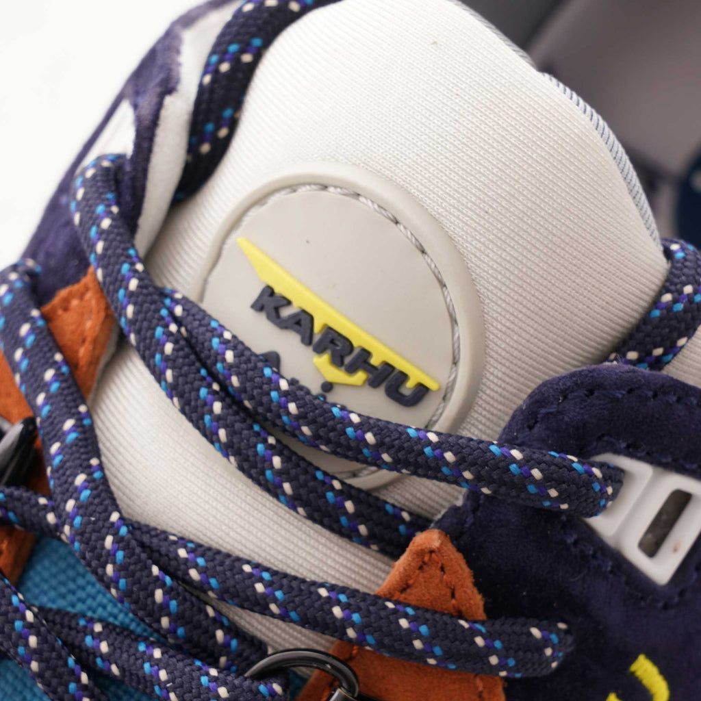 Karhu Aria - Leather Brown/Night Sky