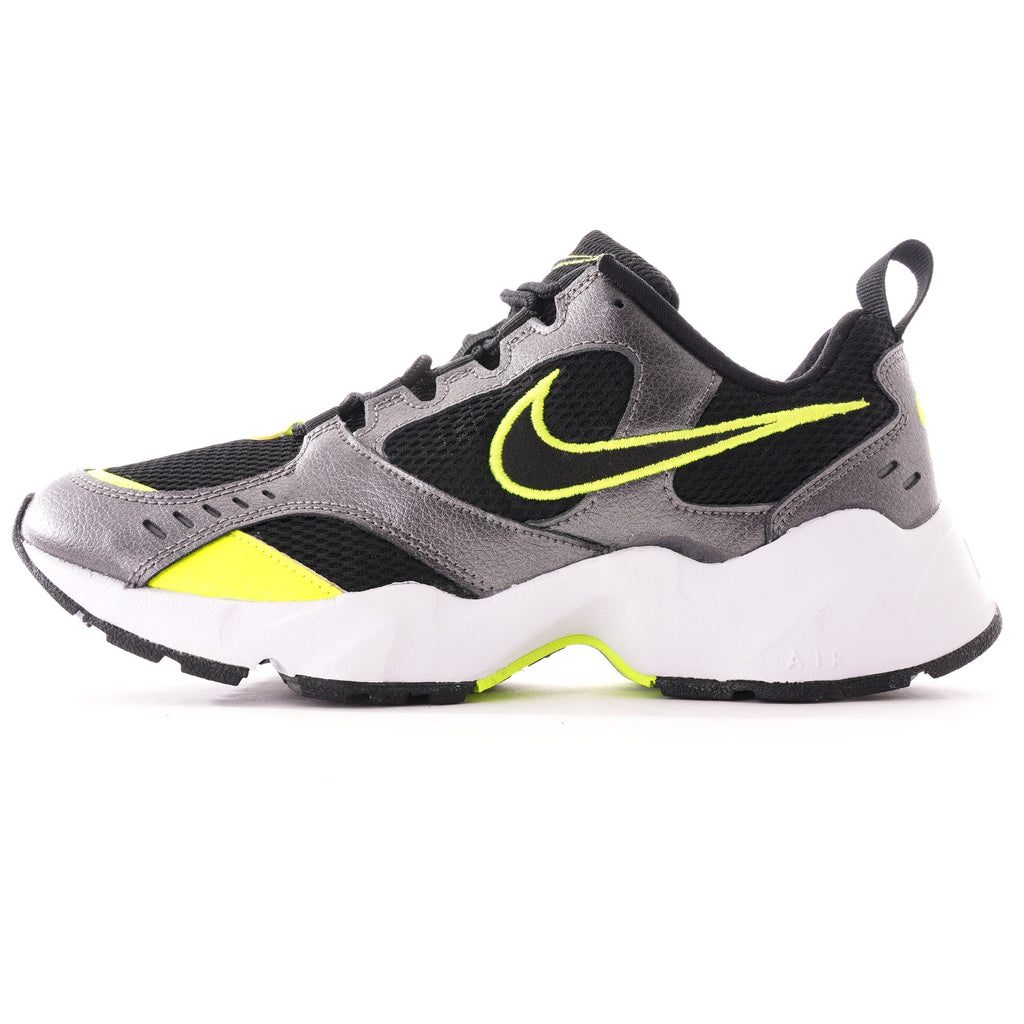 Nike Air Heights - Black / Volt