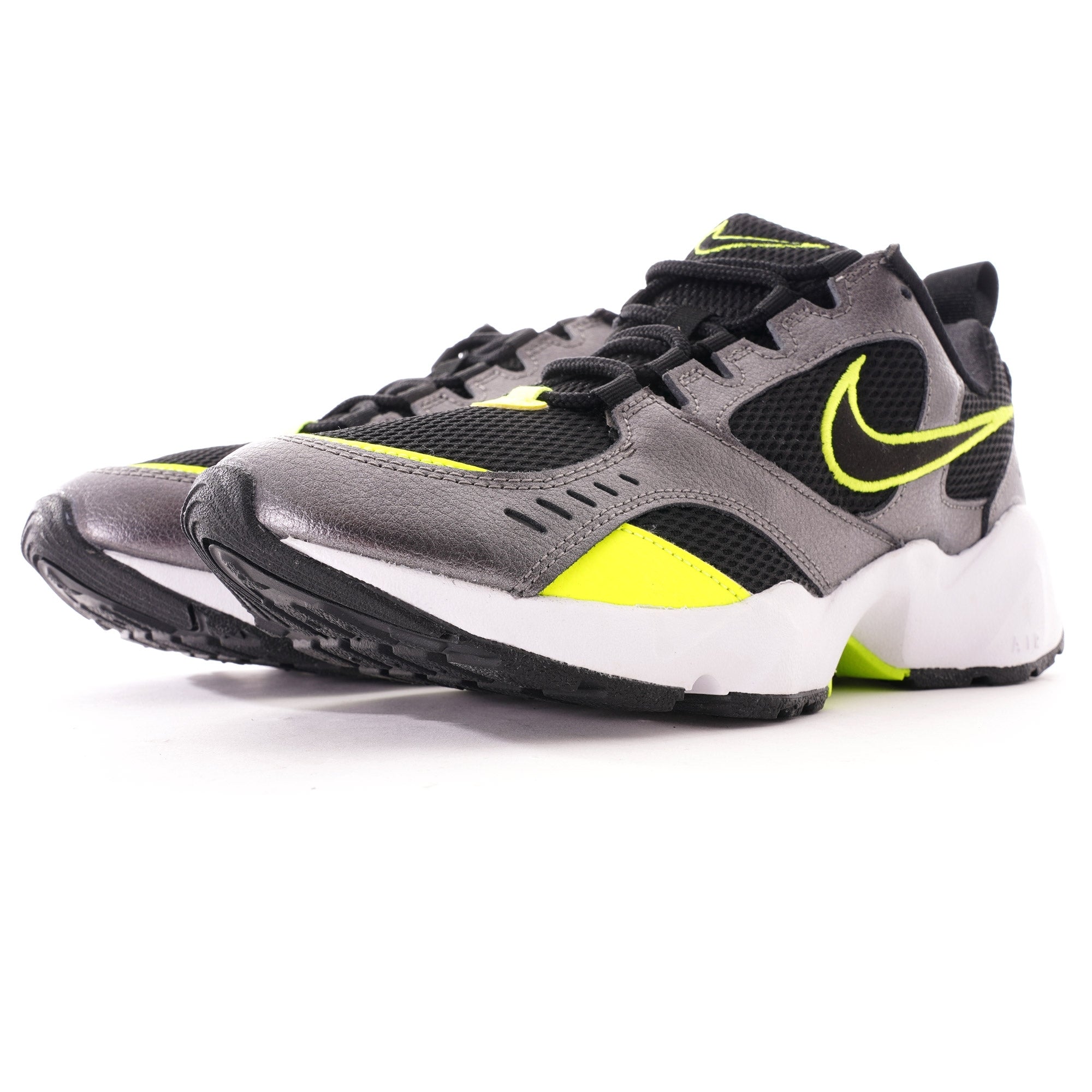 Nike Air Heights - Black / Volt