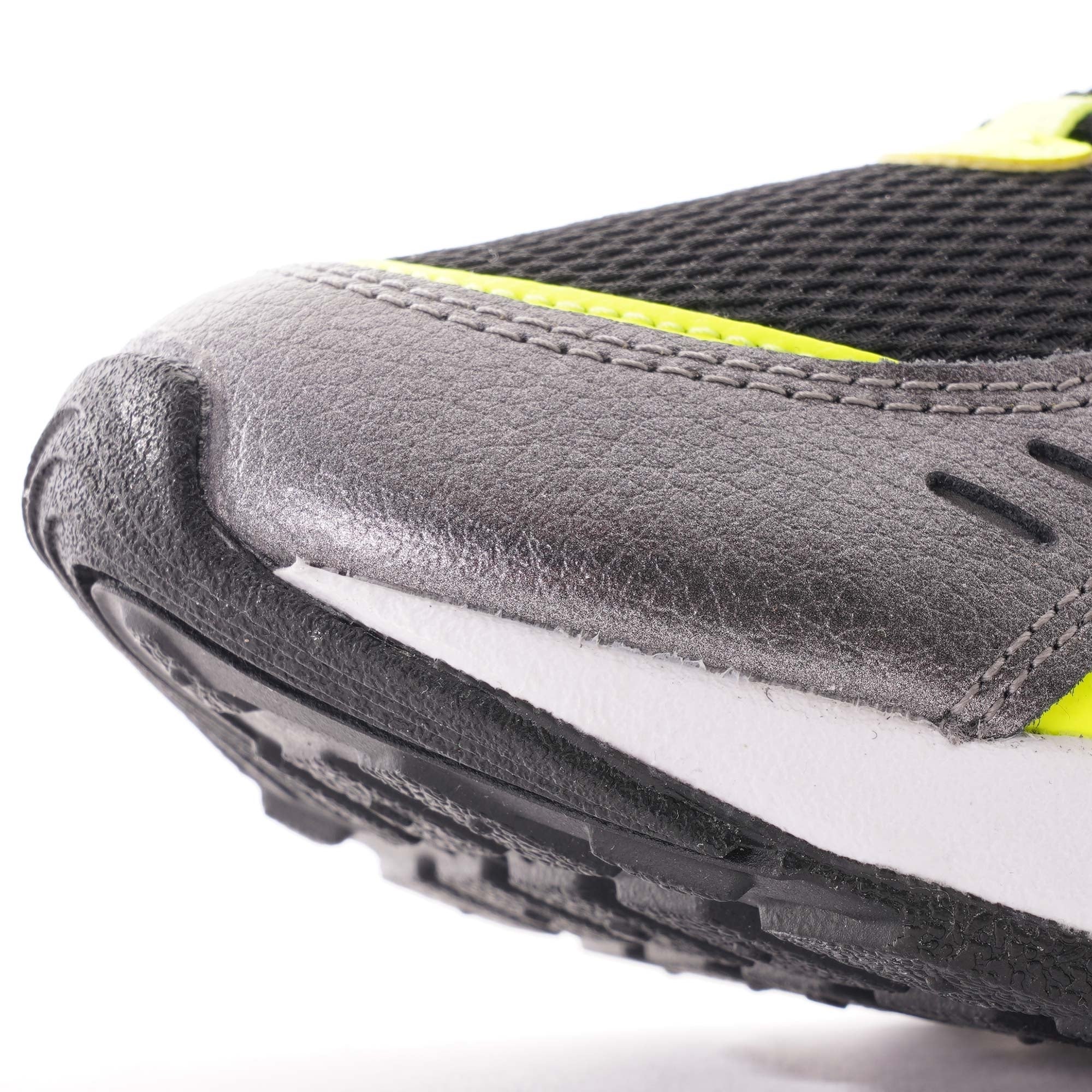 Nike Air Heights - Black / Volt