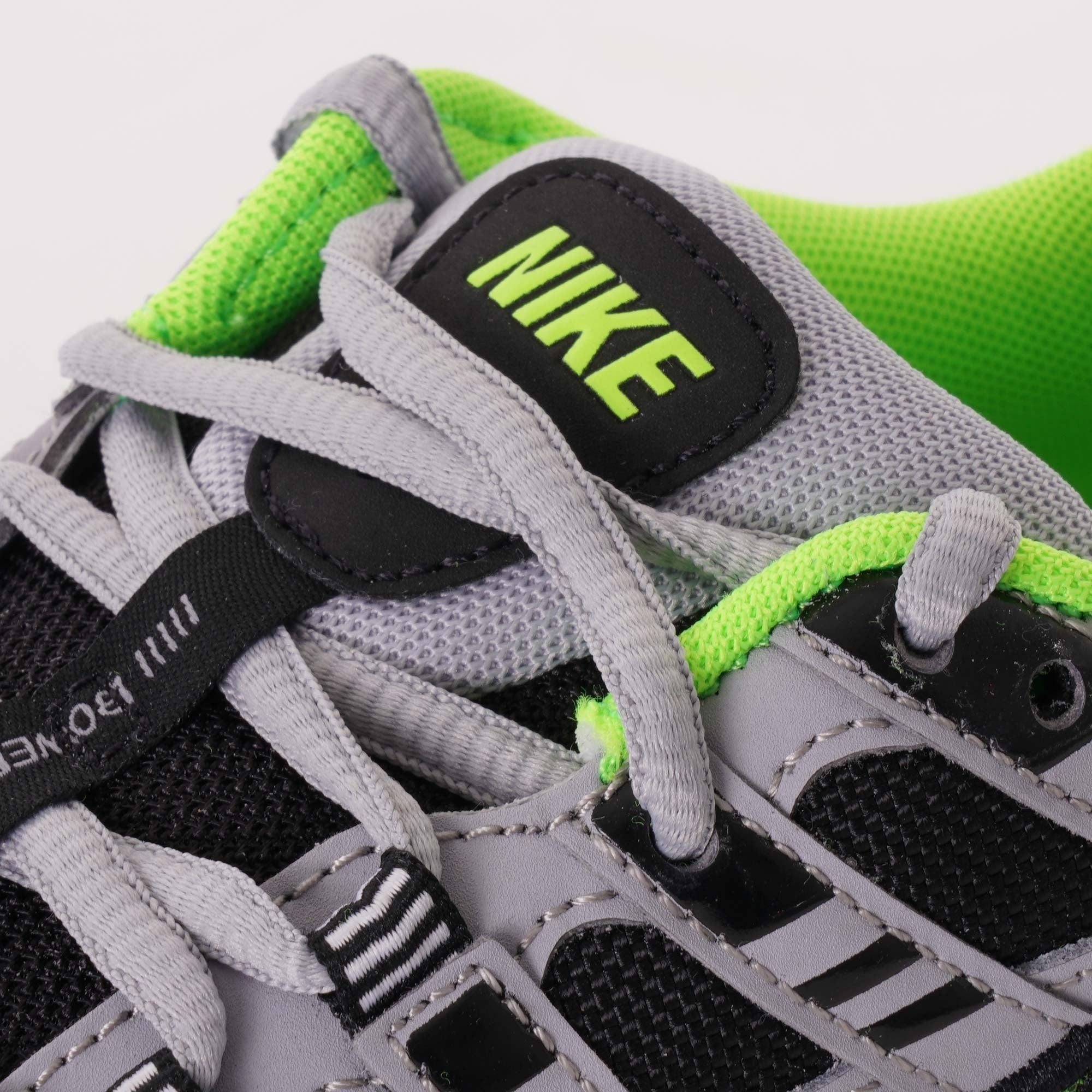 Nike P-6000