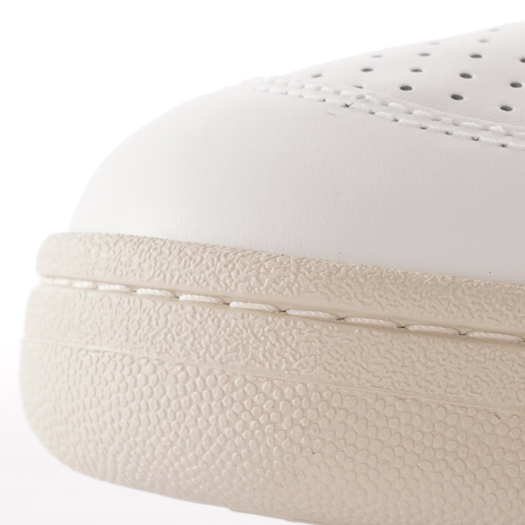 Veja V-10 Leather - White & Black