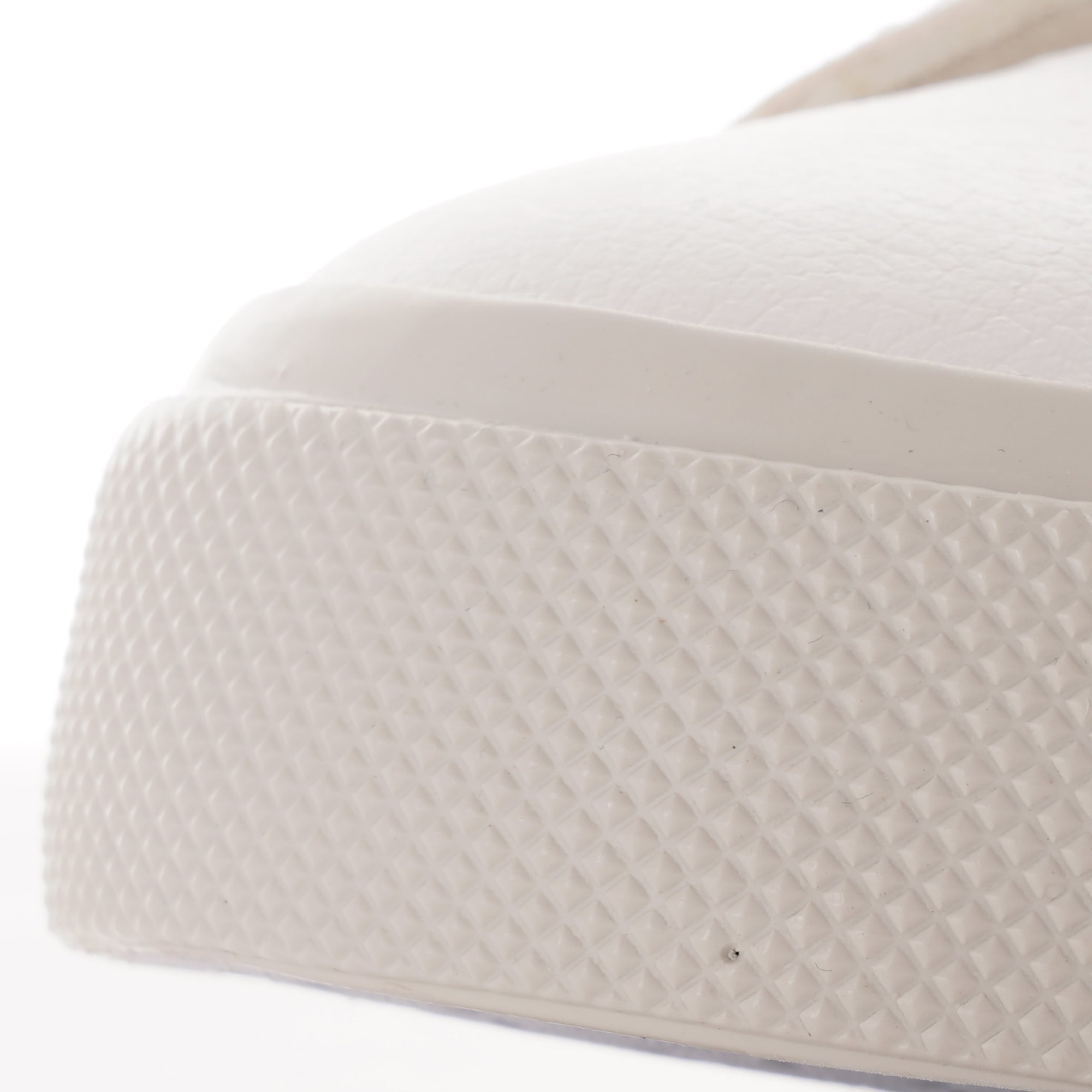 Veja Campo Chromefree Leather - White