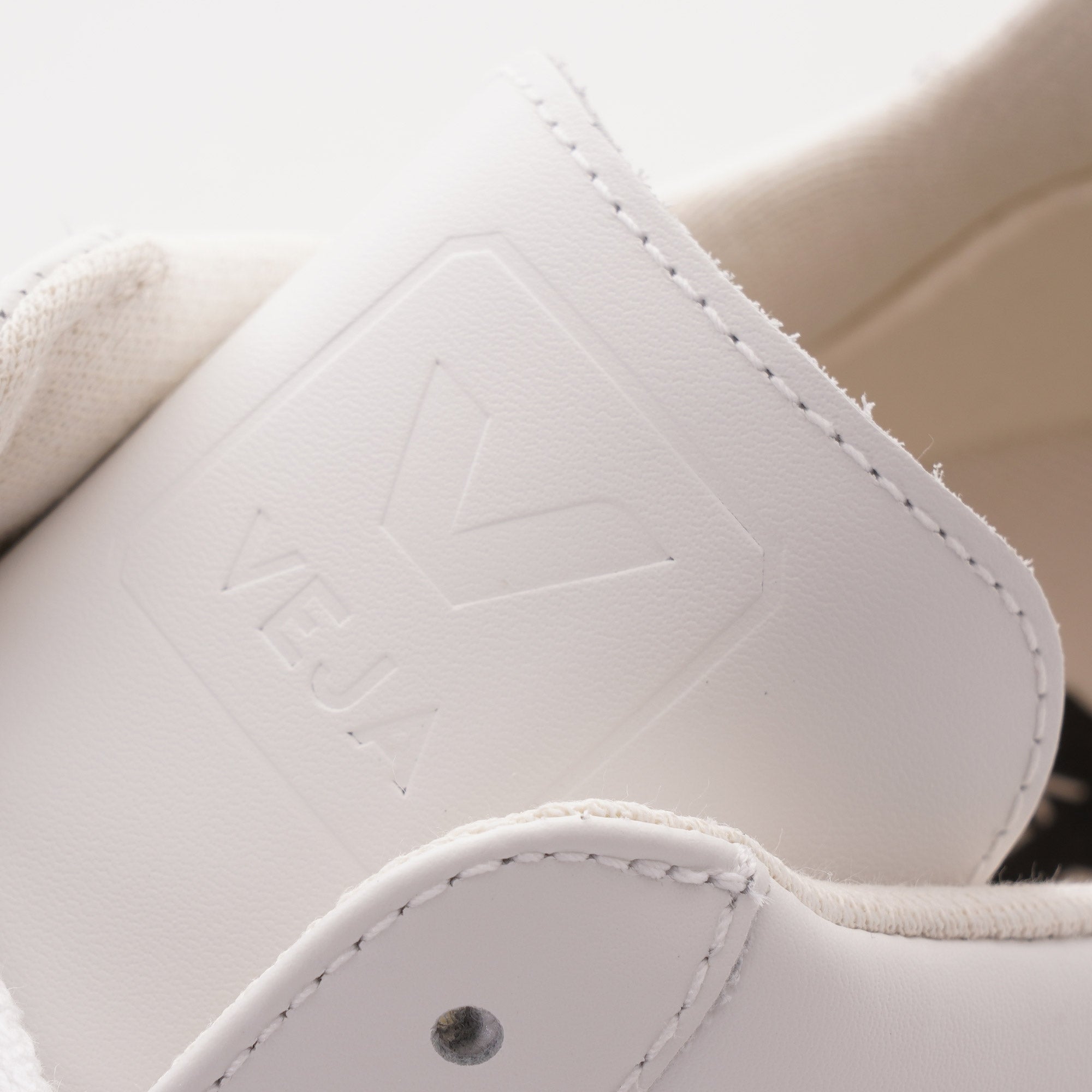 Veja V-12 Leather - Extra White
