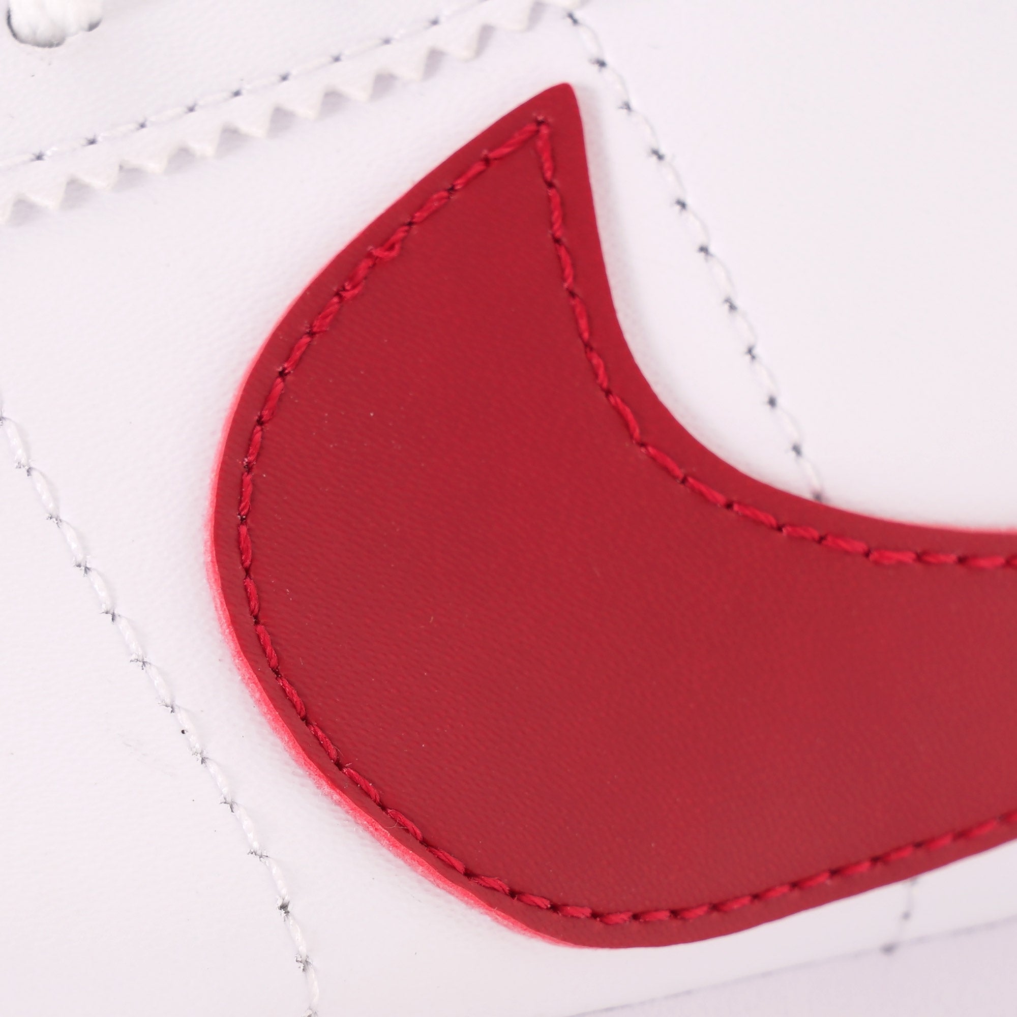Nike Cortez Basic - White and Red