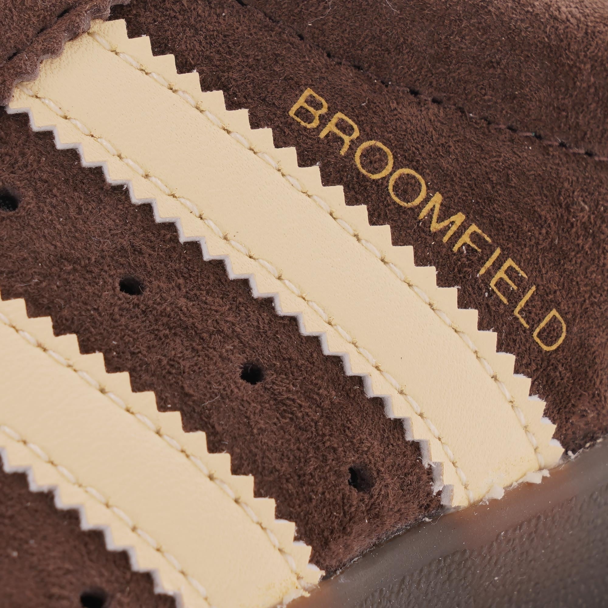 Adidas Originals Broomfield - Brown and Easy Yellow