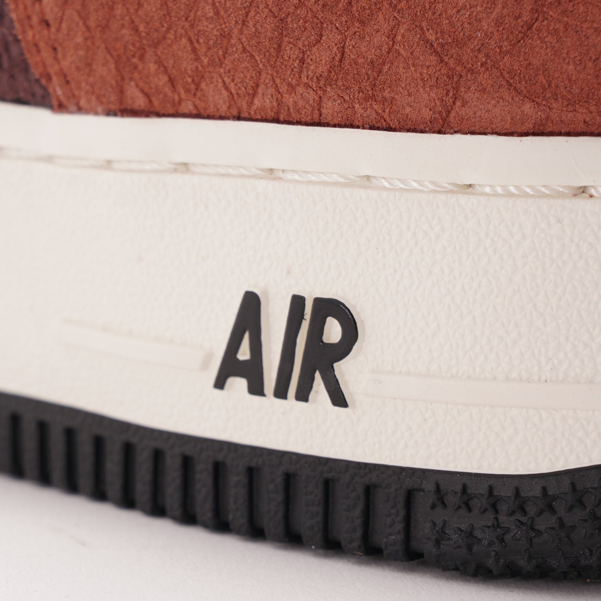 Nike Air Force 1 PRM - Red Bark