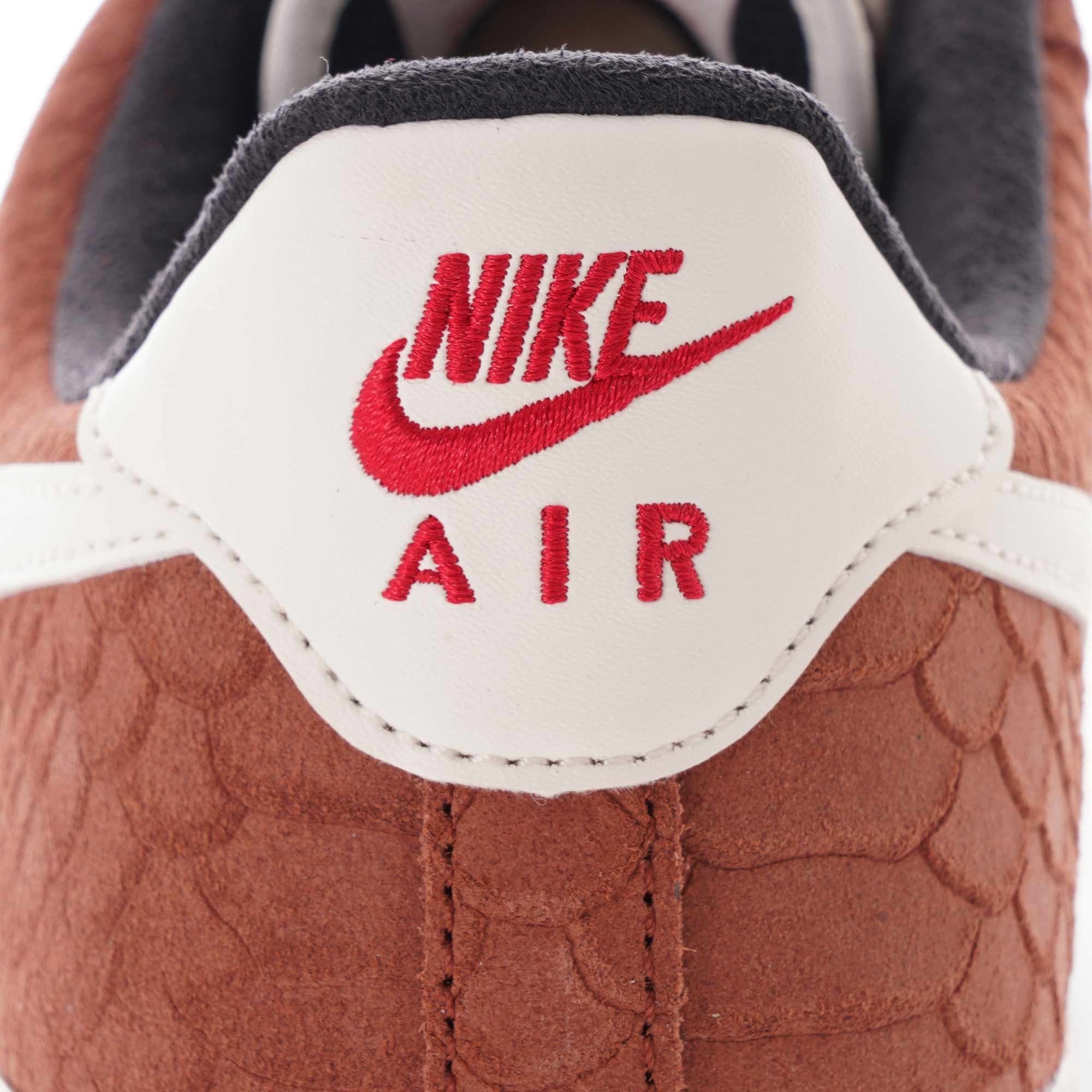 Nike Air Force 1 PRM - Red Bark