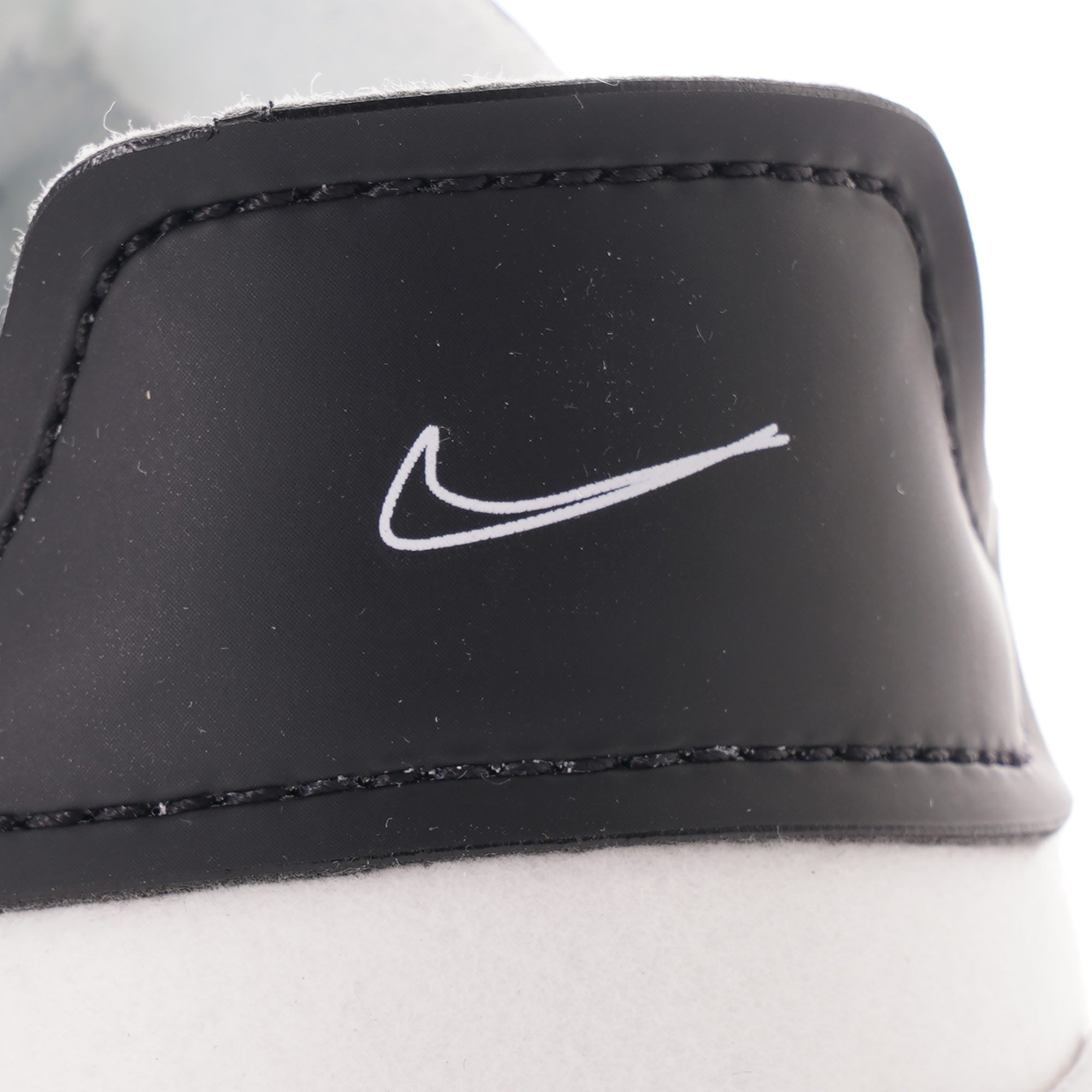 Nike Drop Type LX - White