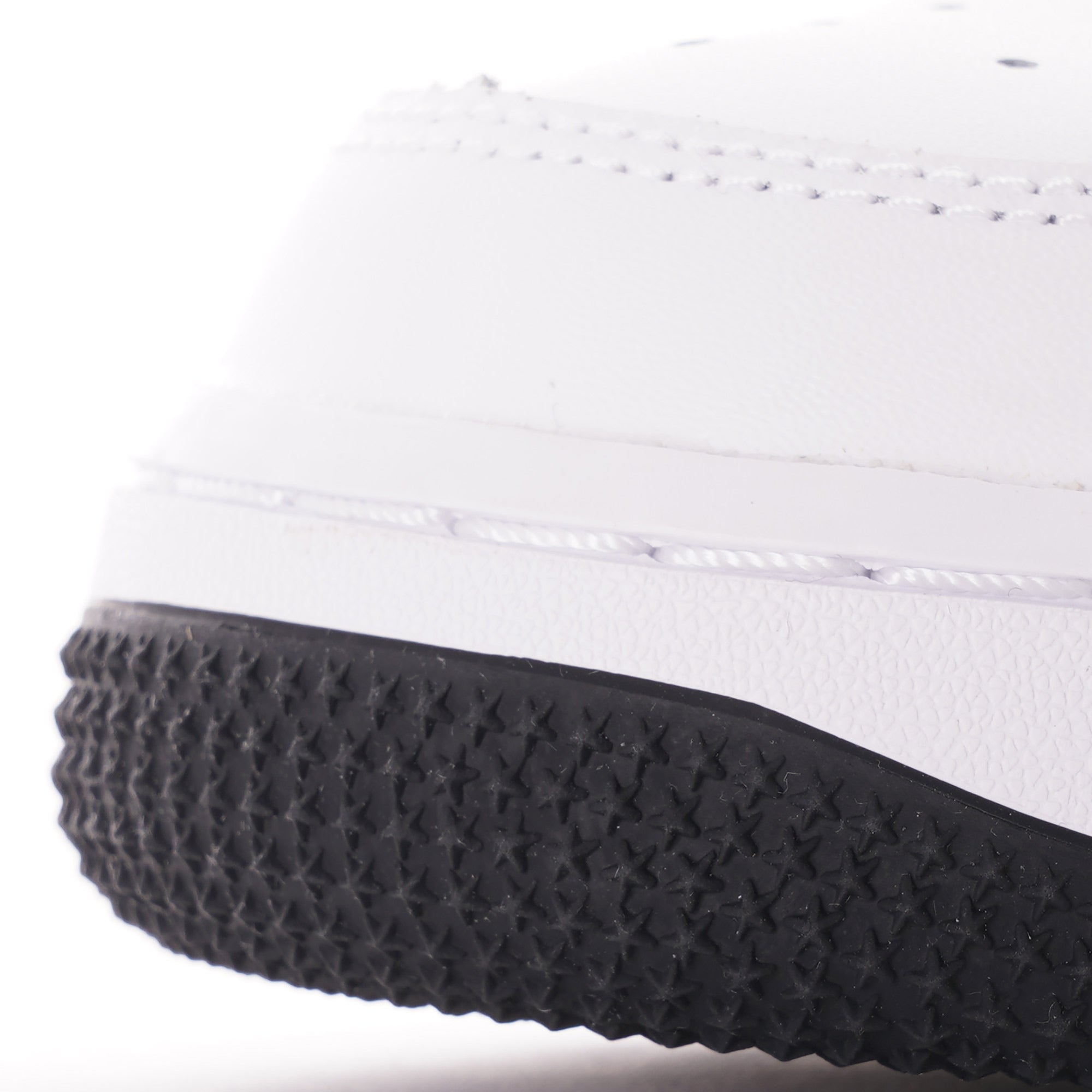 Nike Air Force 1 '07 - White and black