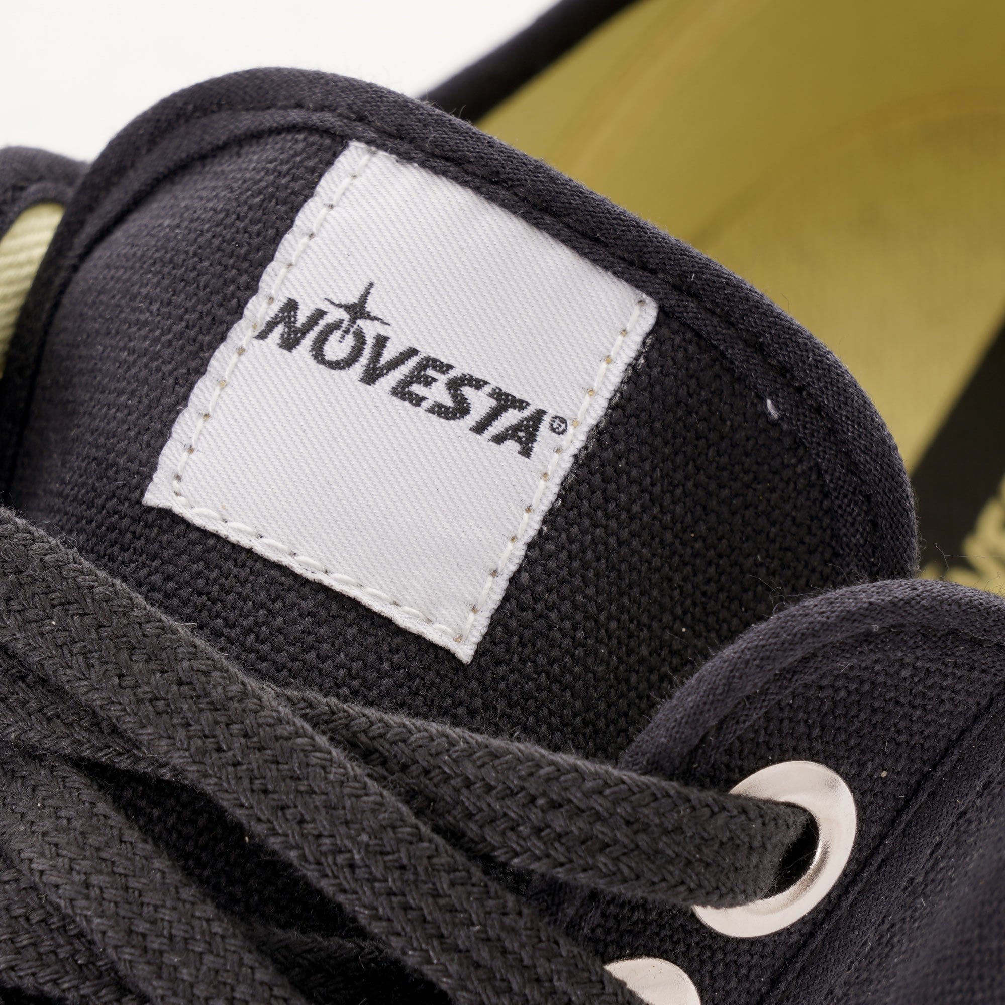 Novesta Star Master - Black/White