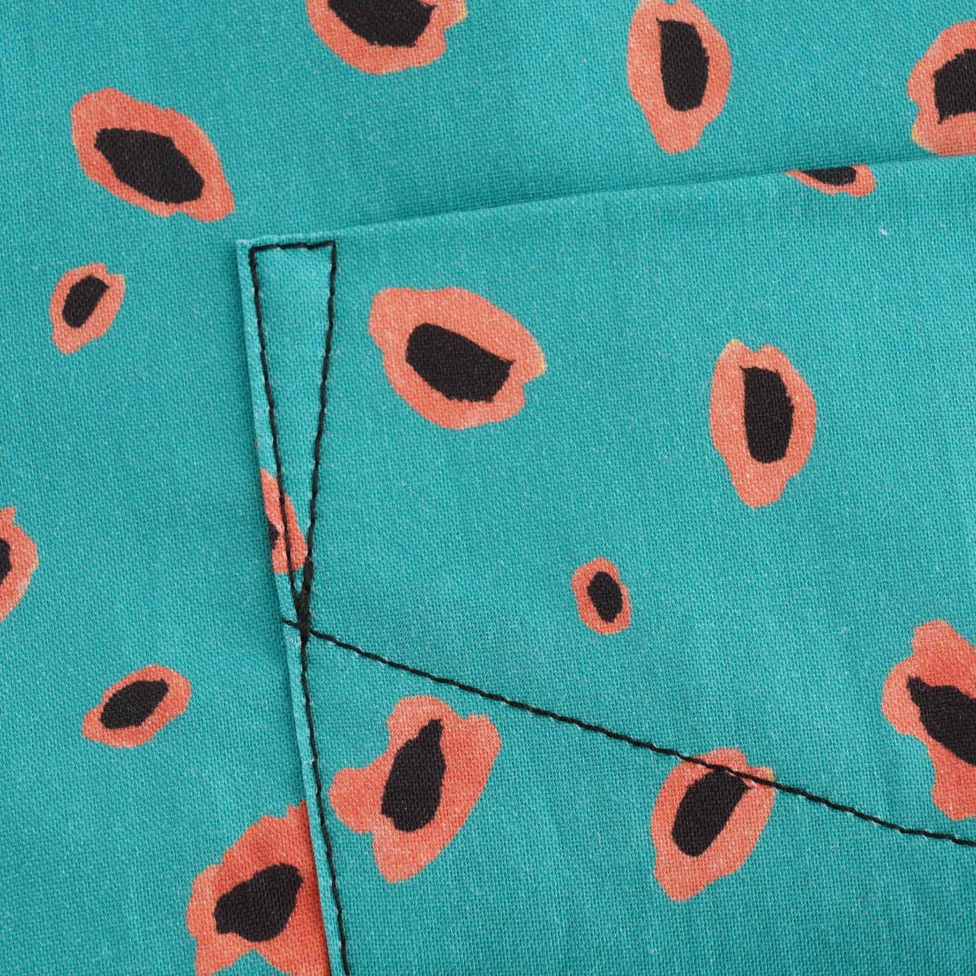 Monitaly Vacation Shirt - Inverted Leopard Print