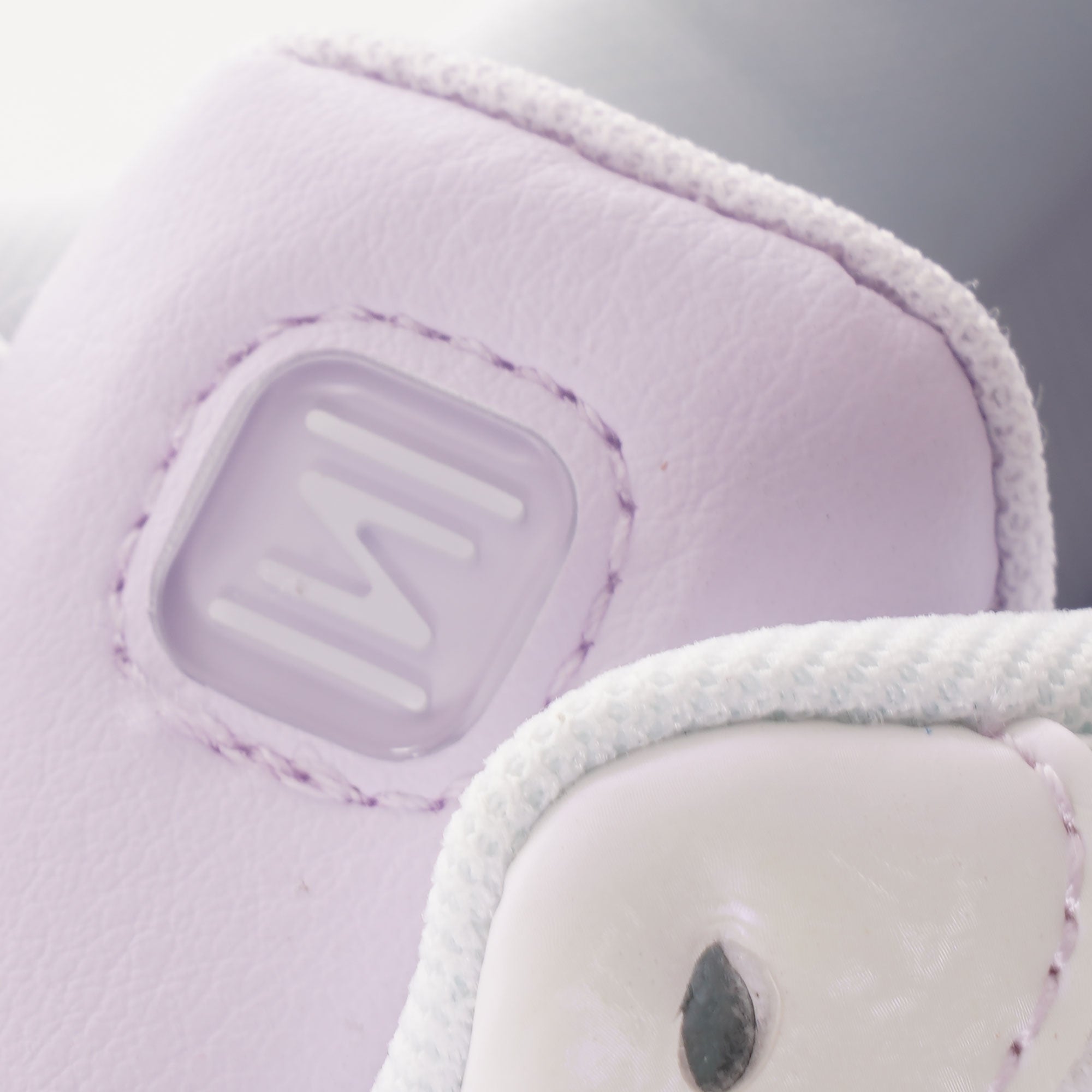 Nike Womens Shox TL Nova - White/Barley Grape