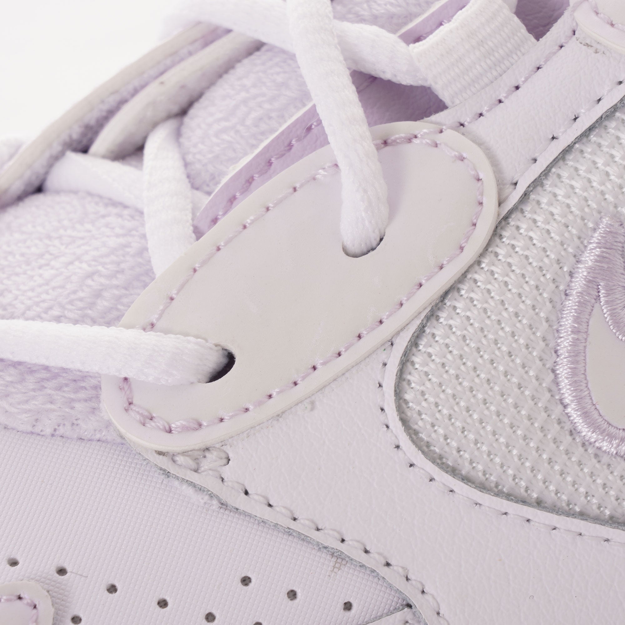 Nike Womens Shox TL Nova - White/Barley Grape