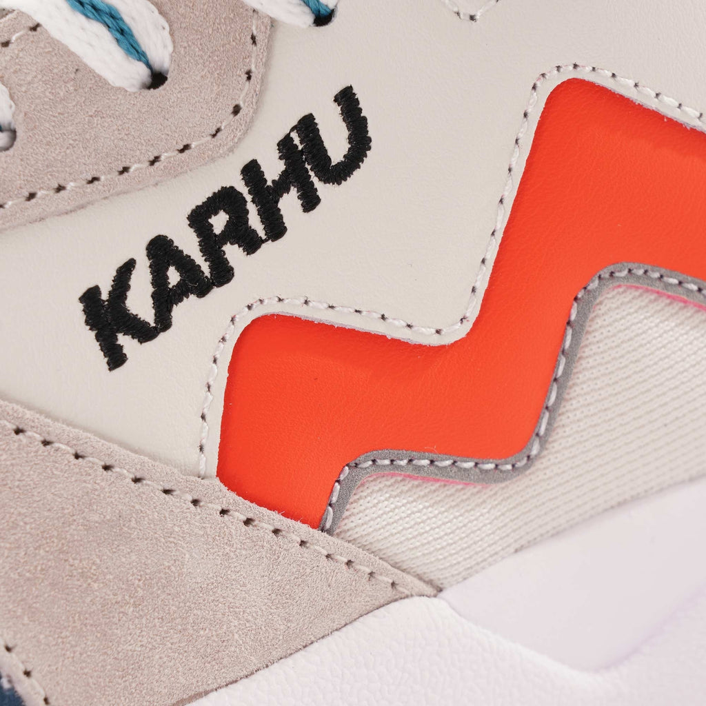 Karhu Aria 95 "Trophy" Pack - Stargazer/Flame