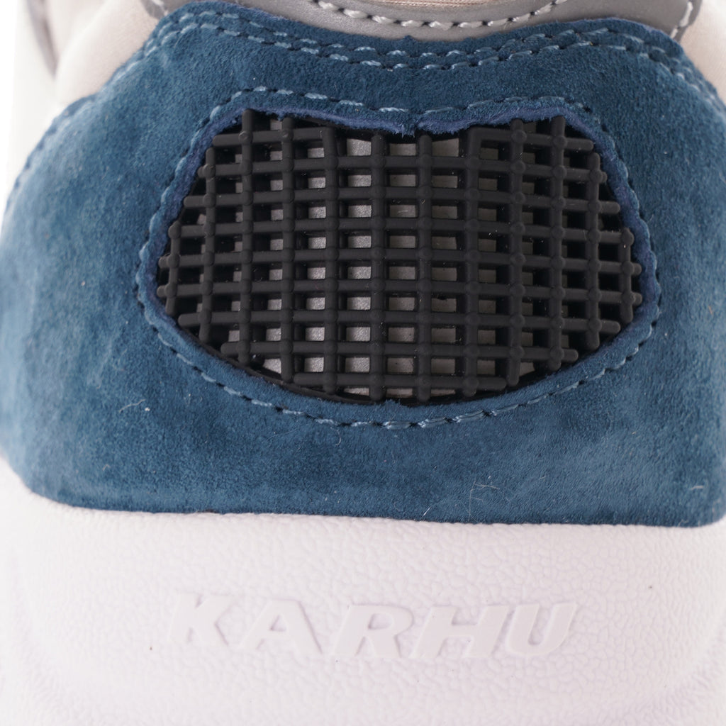 Karhu Aria 95 "Trophy" Pack - Stargazer/Flame