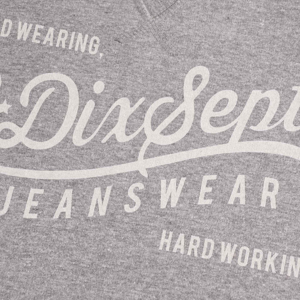 A close-up of the 'C-Dixsept Jeanswear' graphic on the grey hoodie.