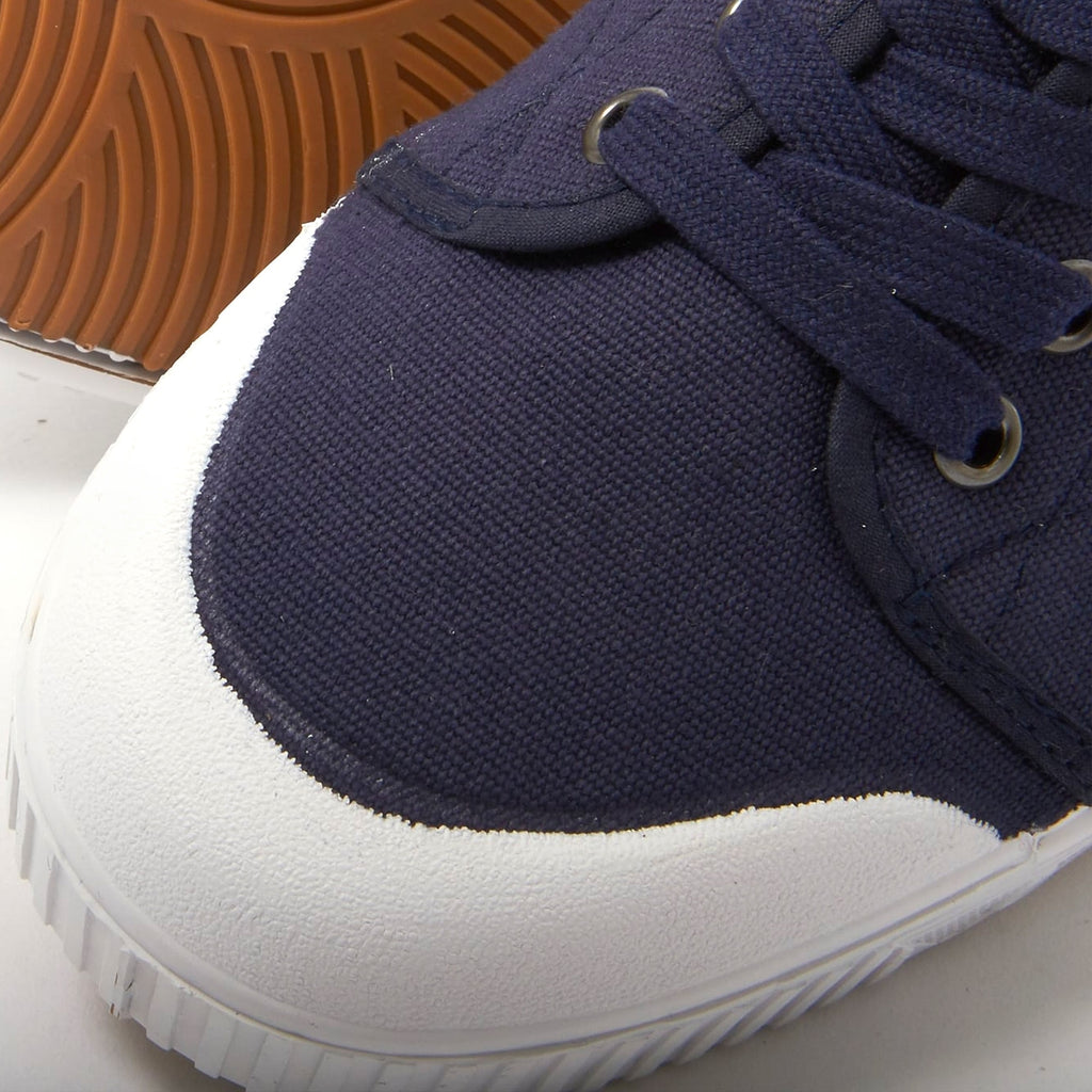 Classic G2 Canvas Shoe