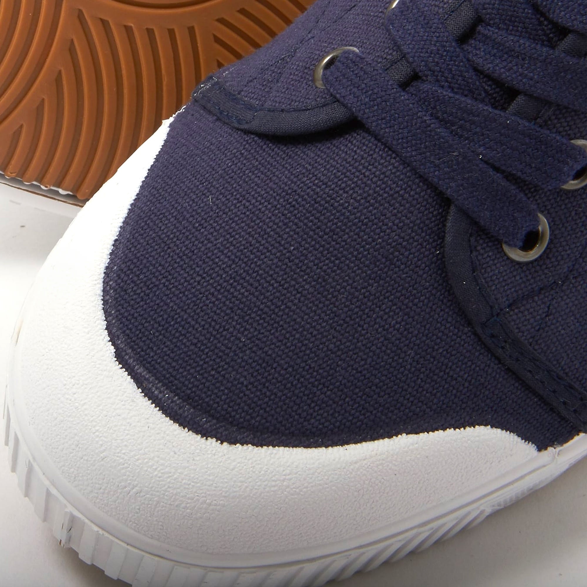 Classic G2 Canvas Shoe