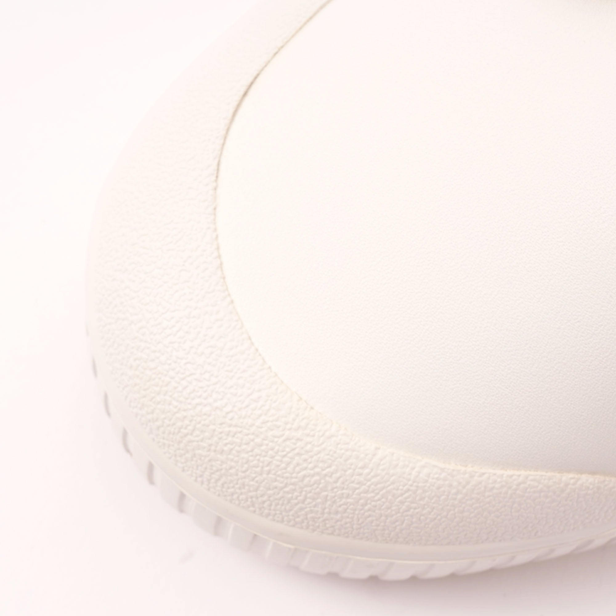 Spring Court Classic B2 Leather Shoes - White
