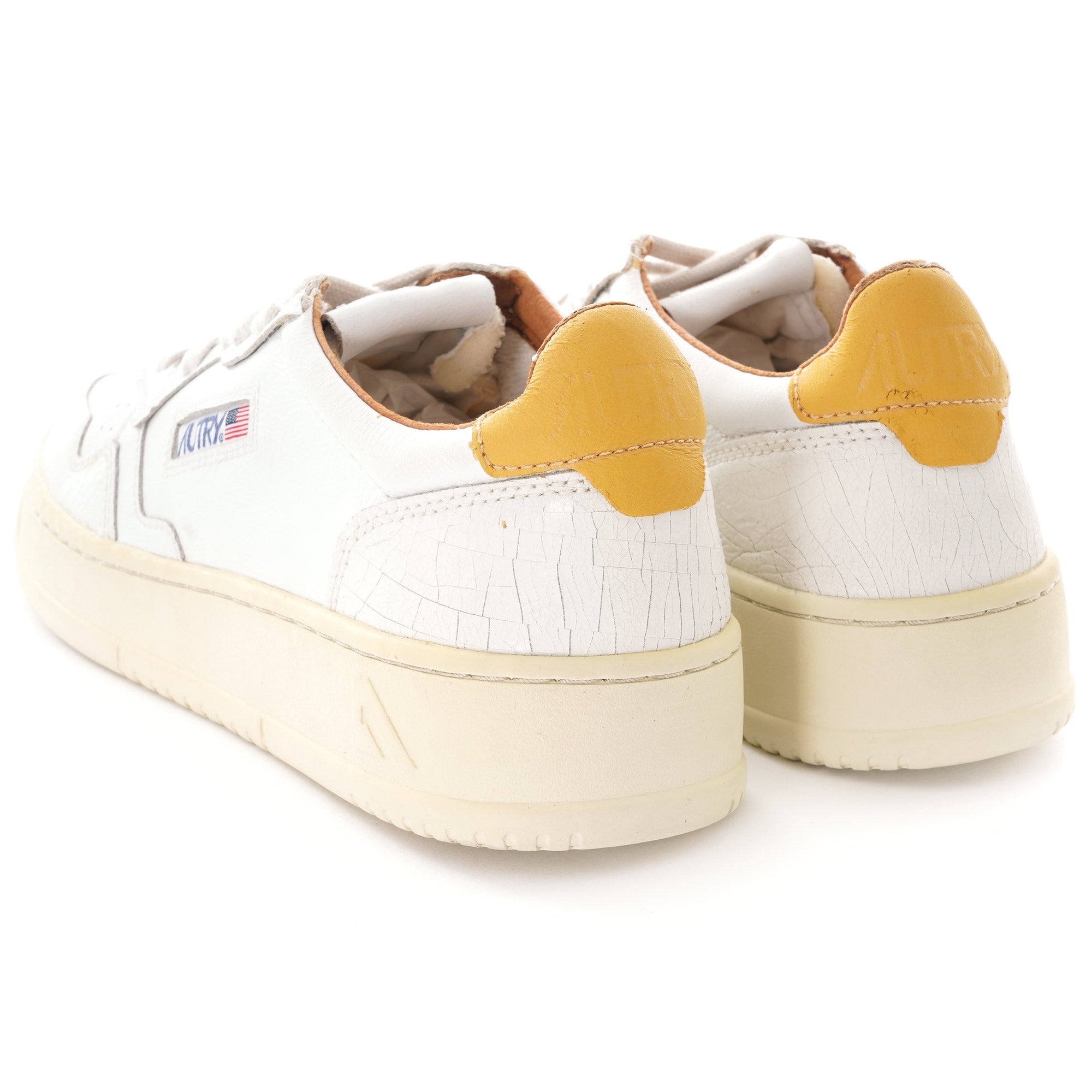 Medalist Leather/Cracked Leather