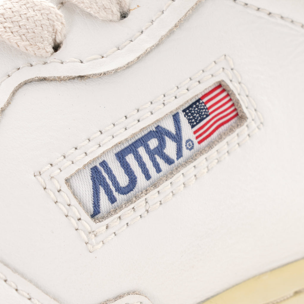 Autry Medalist Leather/Cracked Leather - White/Yellow
