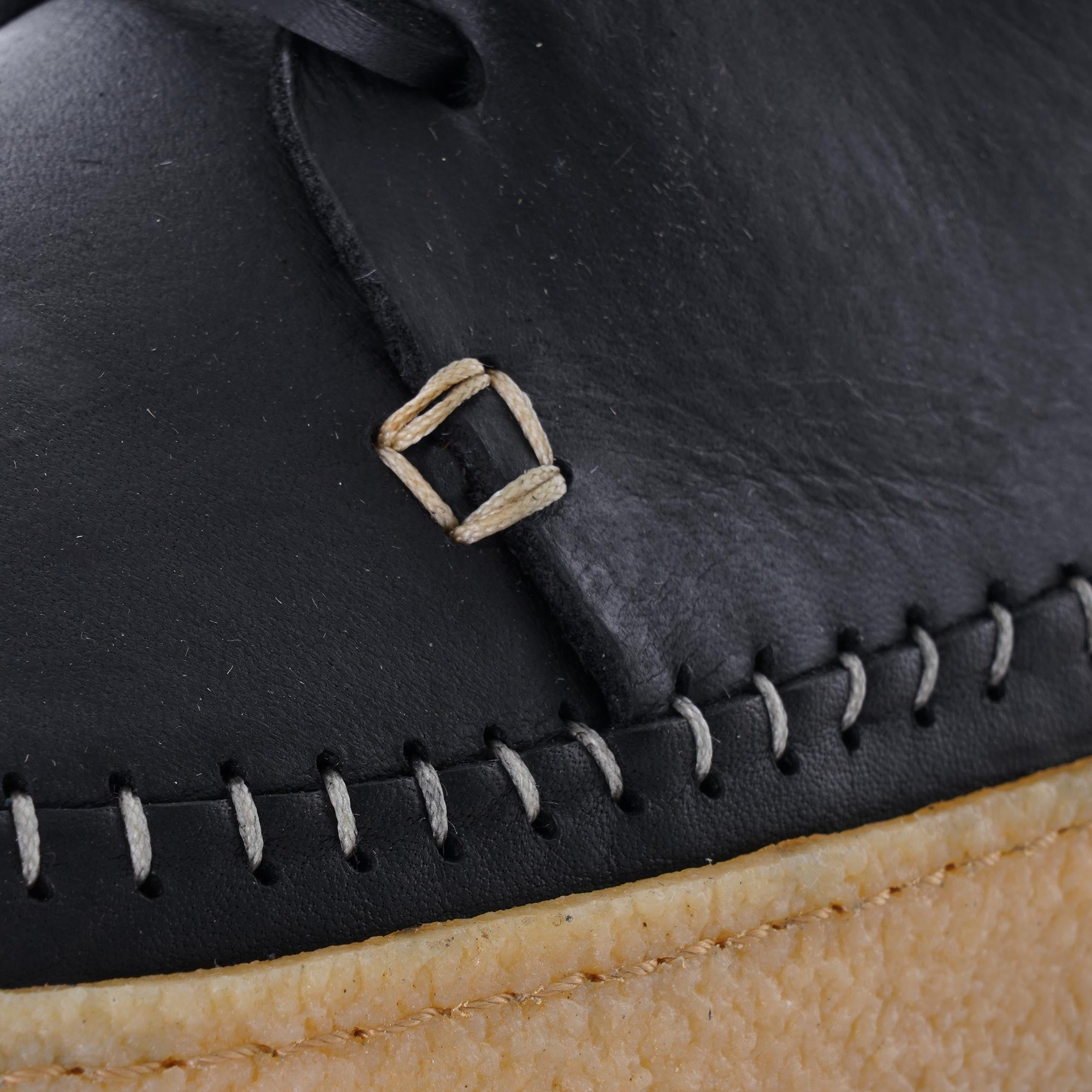 Hitch Tumbled Leather Shoe - Black