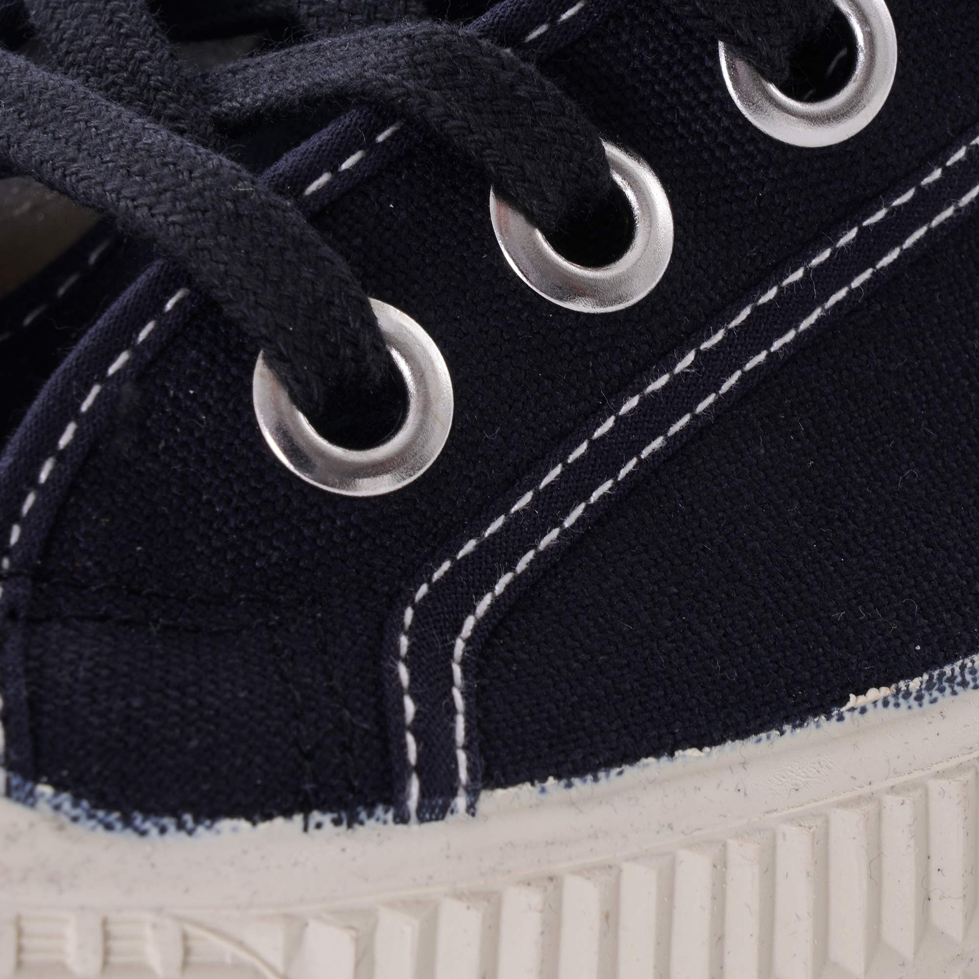 Star Dribble - Black/Beige