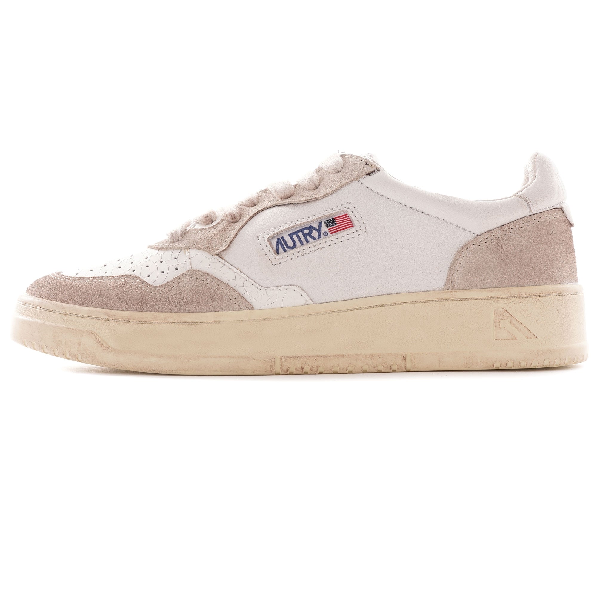 Medalist Low Cracked Leather/Suede