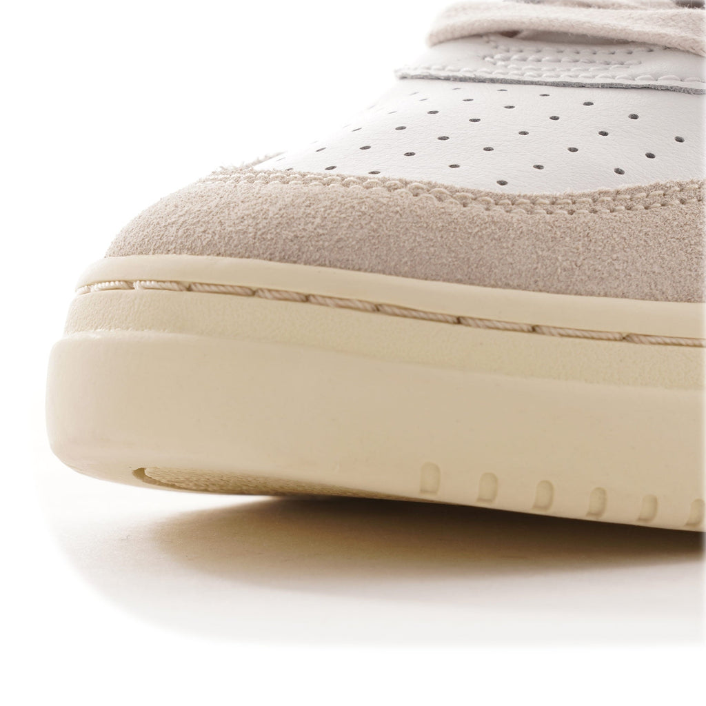 Medalist Low Leather/Suede - White